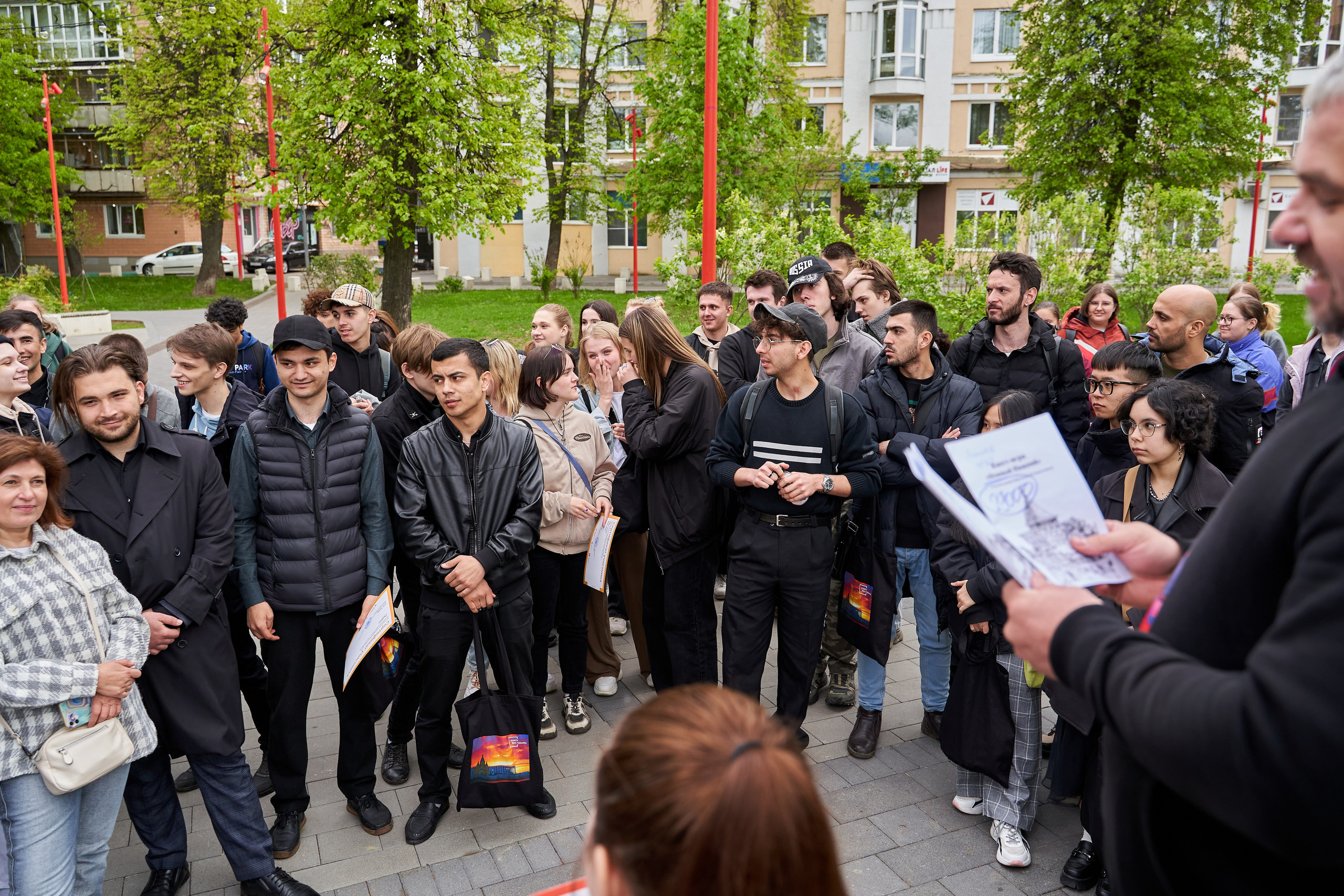Городской квест в рамках регионального фестиваля «Учись без границ». Репортажный фотограф Вилянов Евгений. Нижний Новгород
