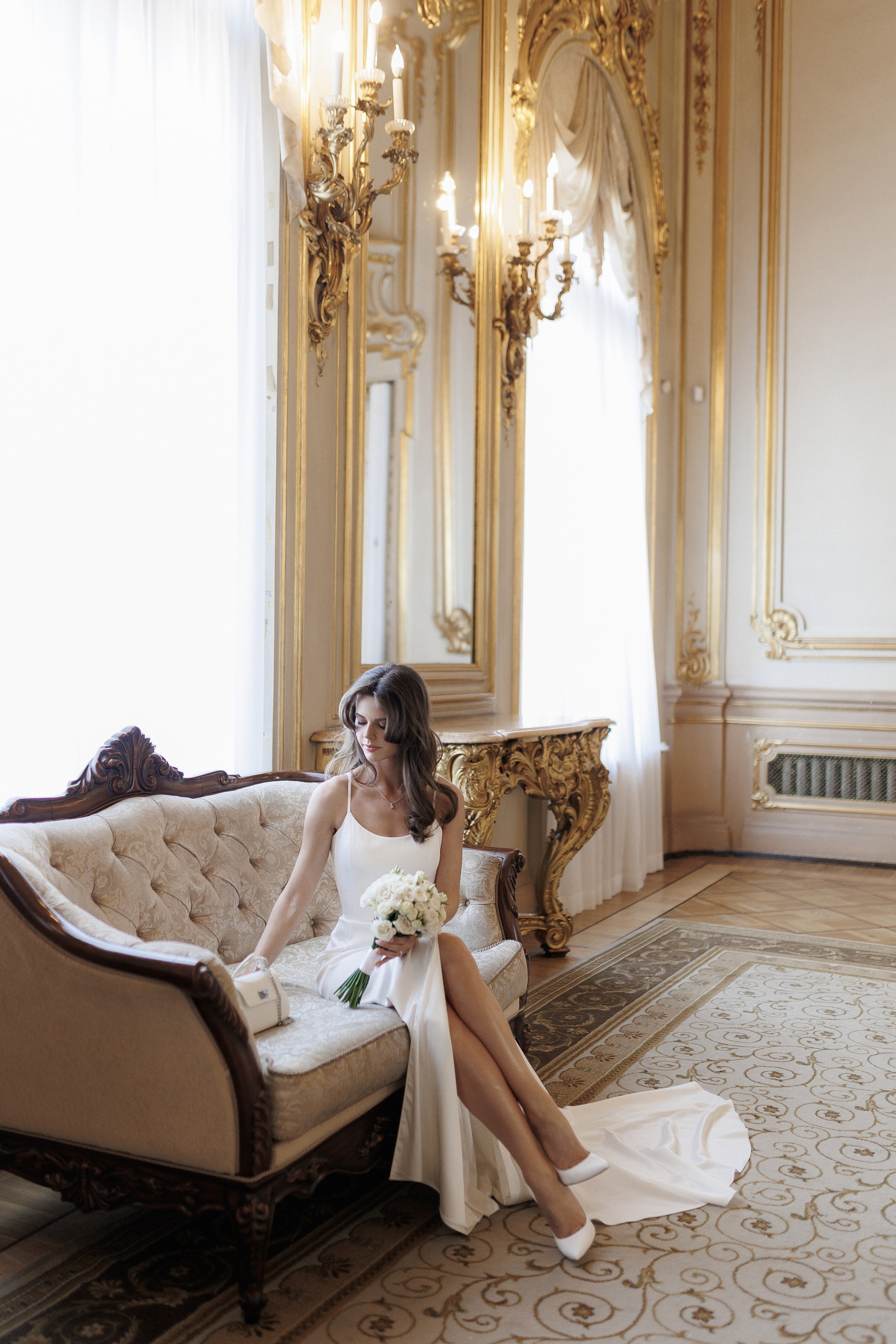 ···. Свадебный фотограф в Санкт-Петербурге Александра Чукавина