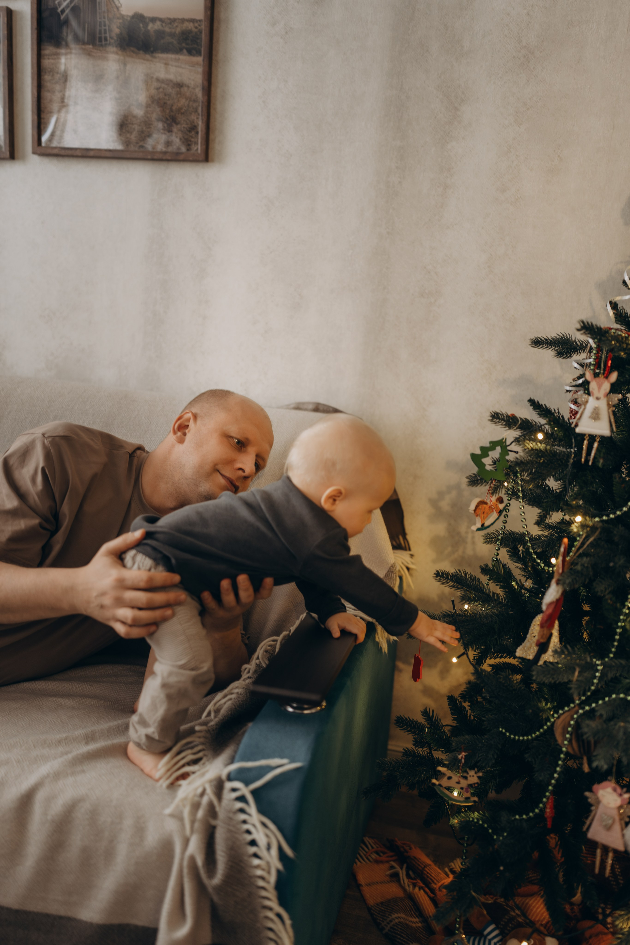 Уют и запах елки. Семейный фотограф Москва. Фотограф беременности и материнства Москва