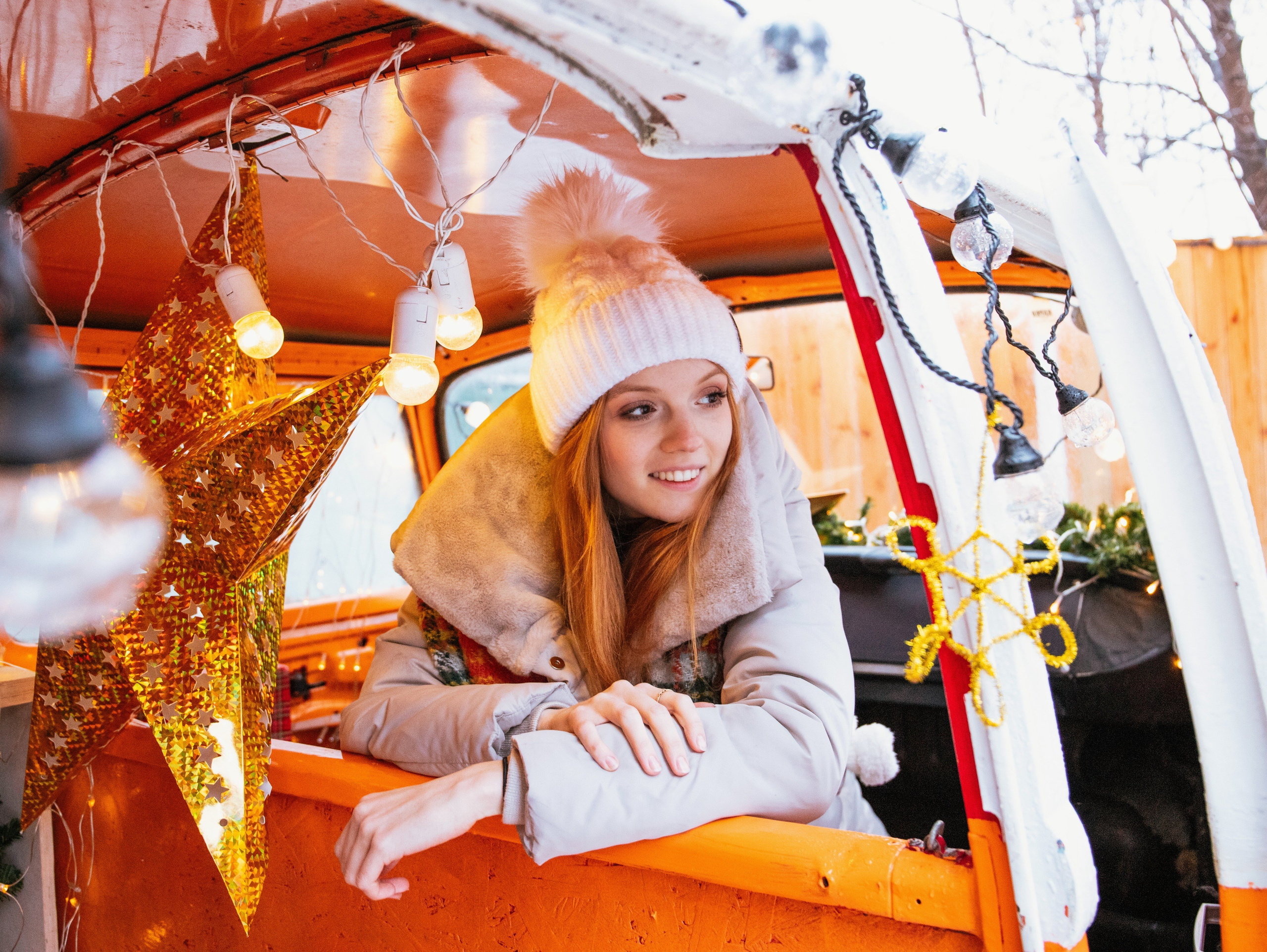 Новогодняя съемка с локацией «автобус». Свадебный и семейный фотограф в Москве Мила Широких