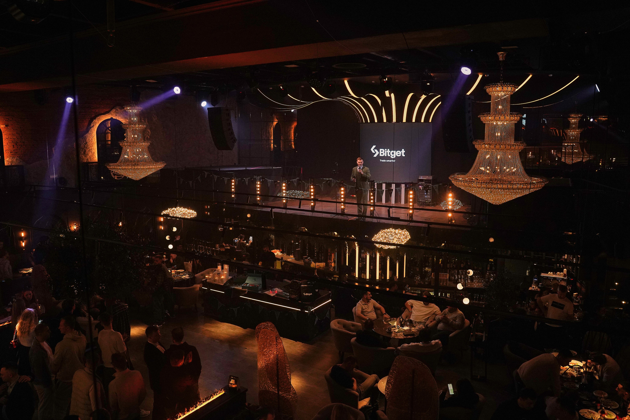 Bitget. Фотограф