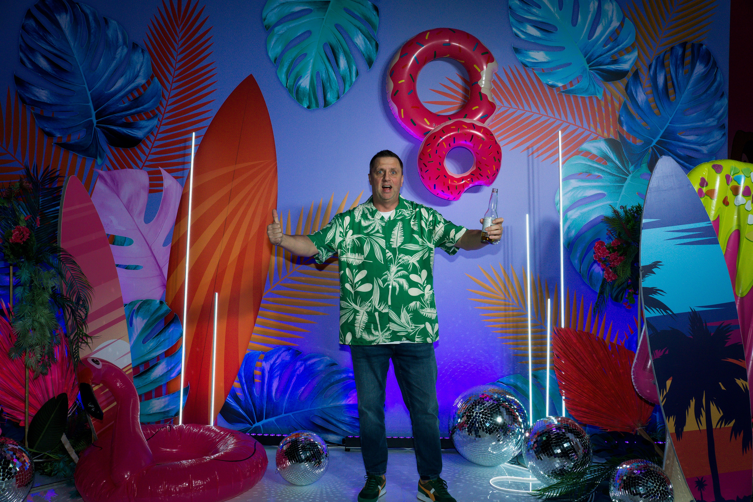 МТС корпоратив Гавайская вечеринка. Фотограф