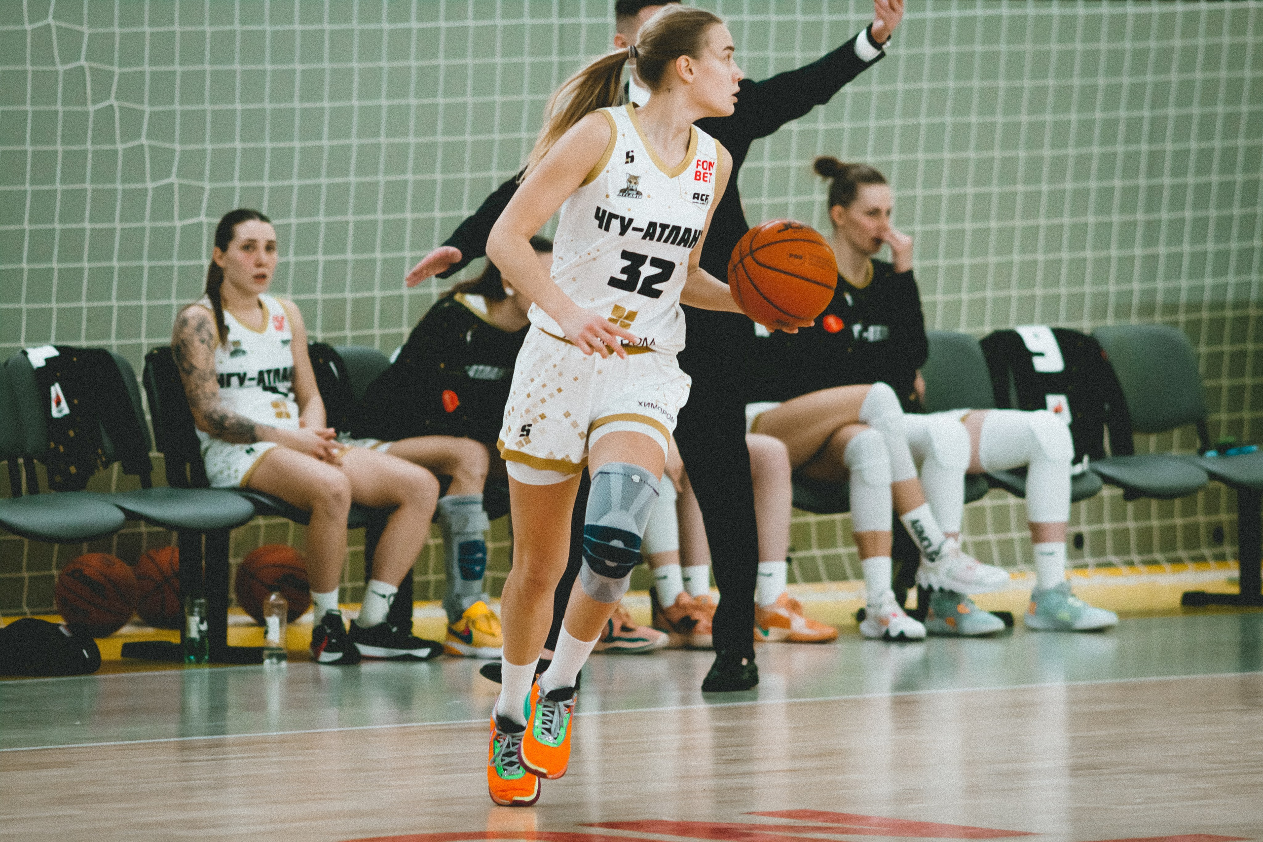 Атланта-Юность / 1. Фотография