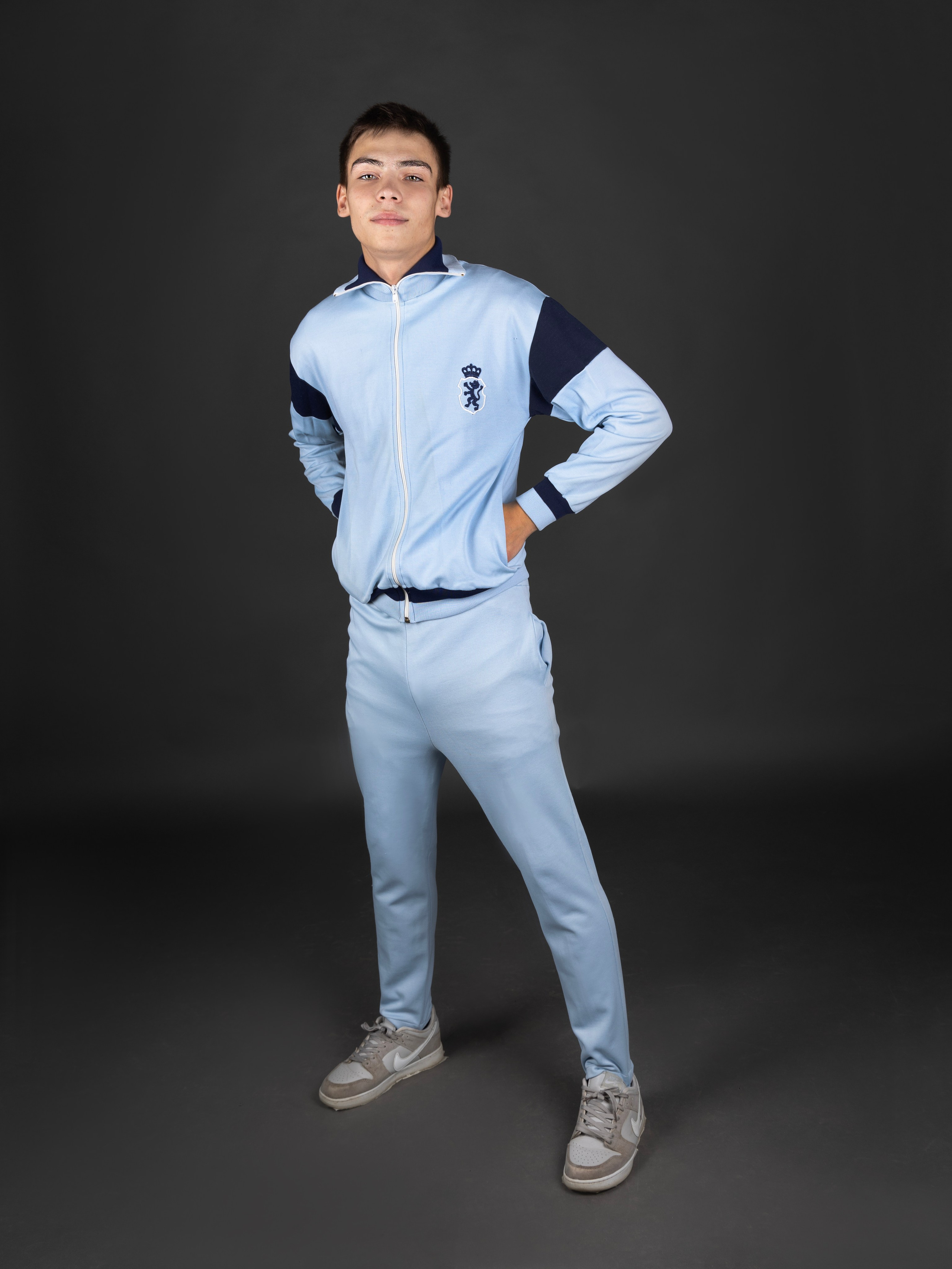 Карнавальные костюмы, вечерние и свадебные платья аренда посуточно, прокат в Жуковском. Одежда для фотосессий, аксессуары. Фотограф для маркетплейсов, фотоуслуги в Жуковском Татьяна Марсуверских