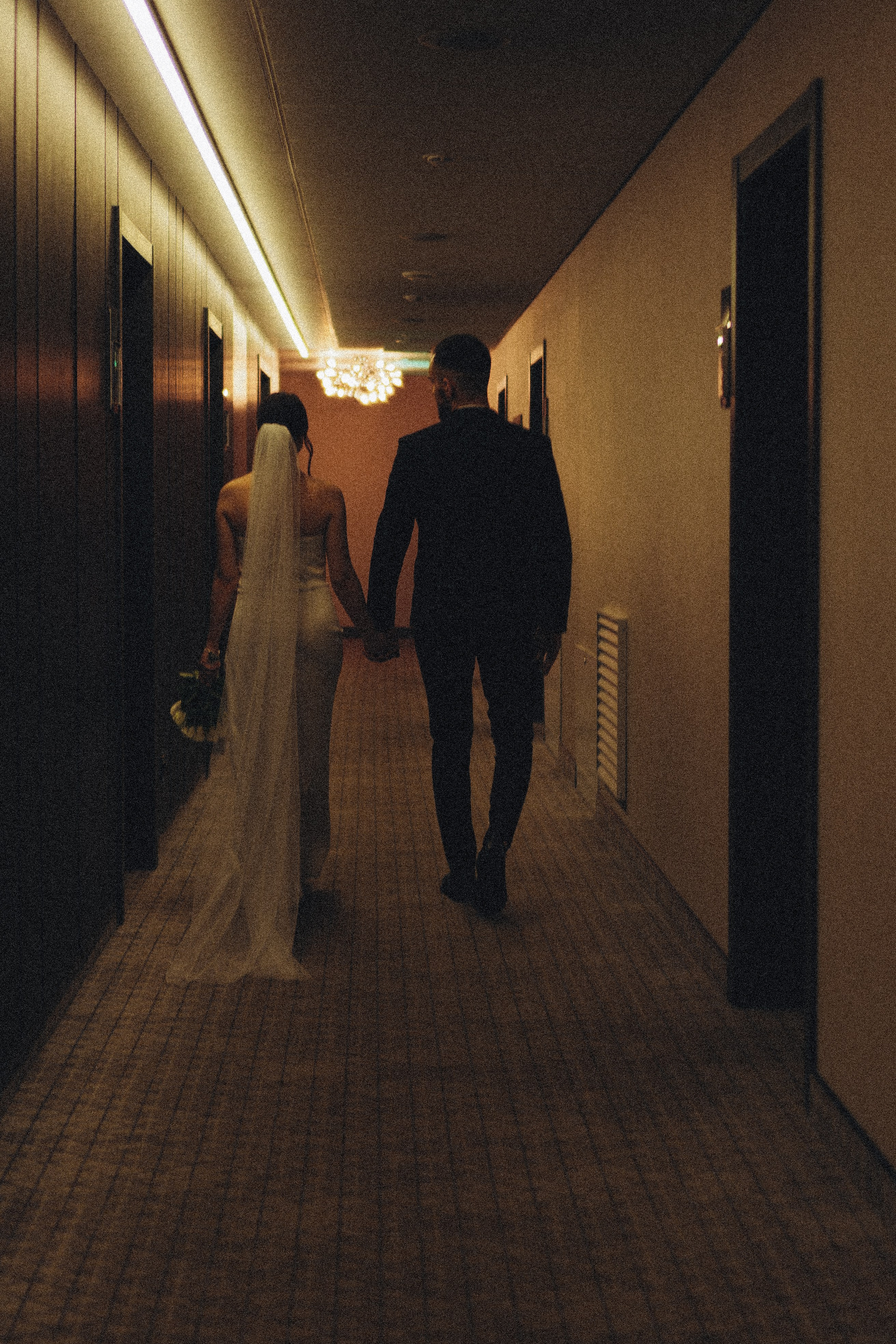 СВАДЕБНАЯ СЬЕМКА СБОРОВ ЖЕНИХА И НЕВЕСТЫ В ОТЕЛЕ И ТАКЖЕ ФОТОСЕССИИЯ В ОТЕЛЕЕ МЕГАПОЛИС БРЯНСК. Профессиональный фотограф, Санкт-Петербург — Виктория Богомолова