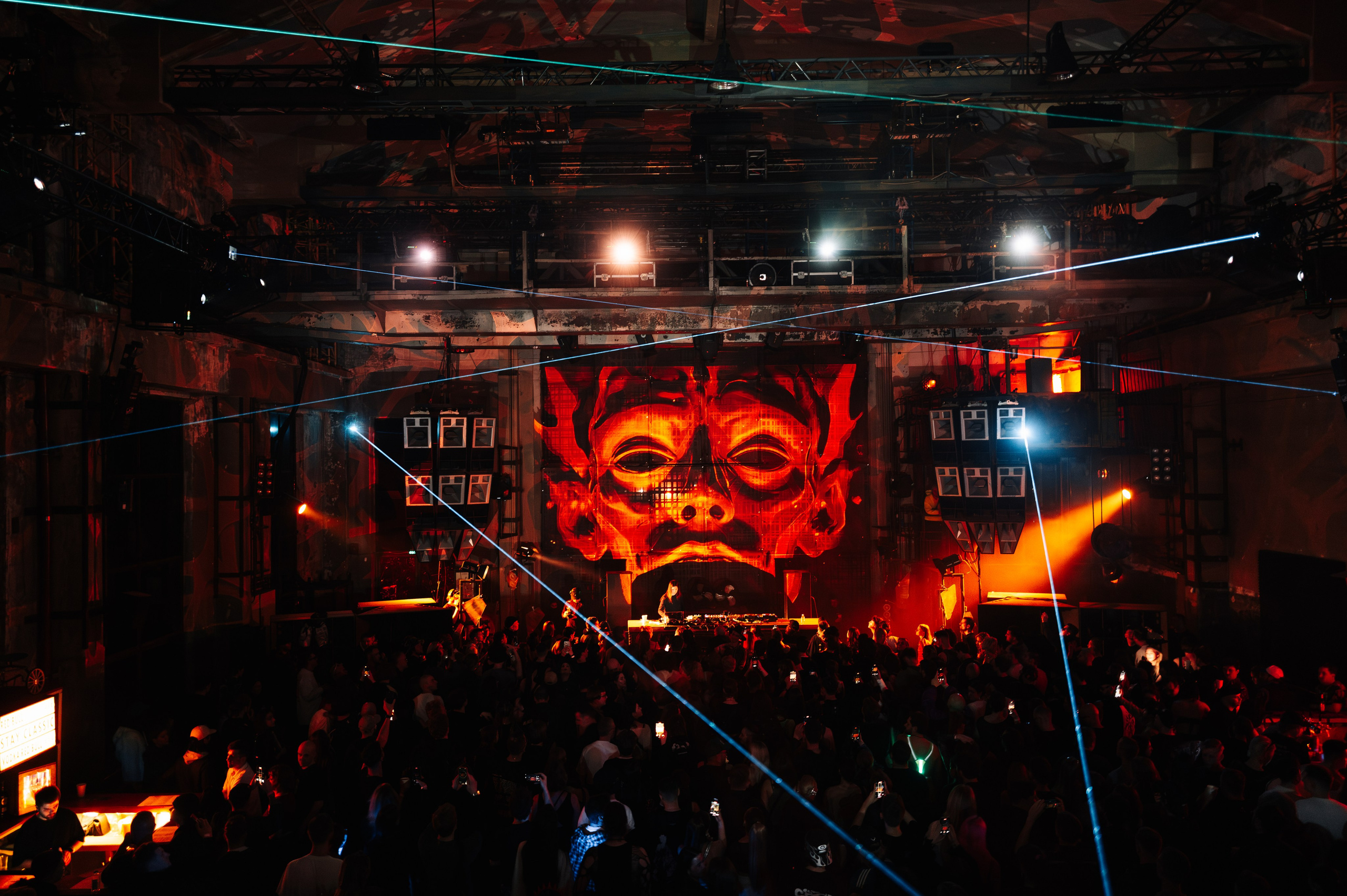 SICK YEARS, ARMA ╳ SILA SVETA. @tomrus: Рустам Шагиморданов — фотограф