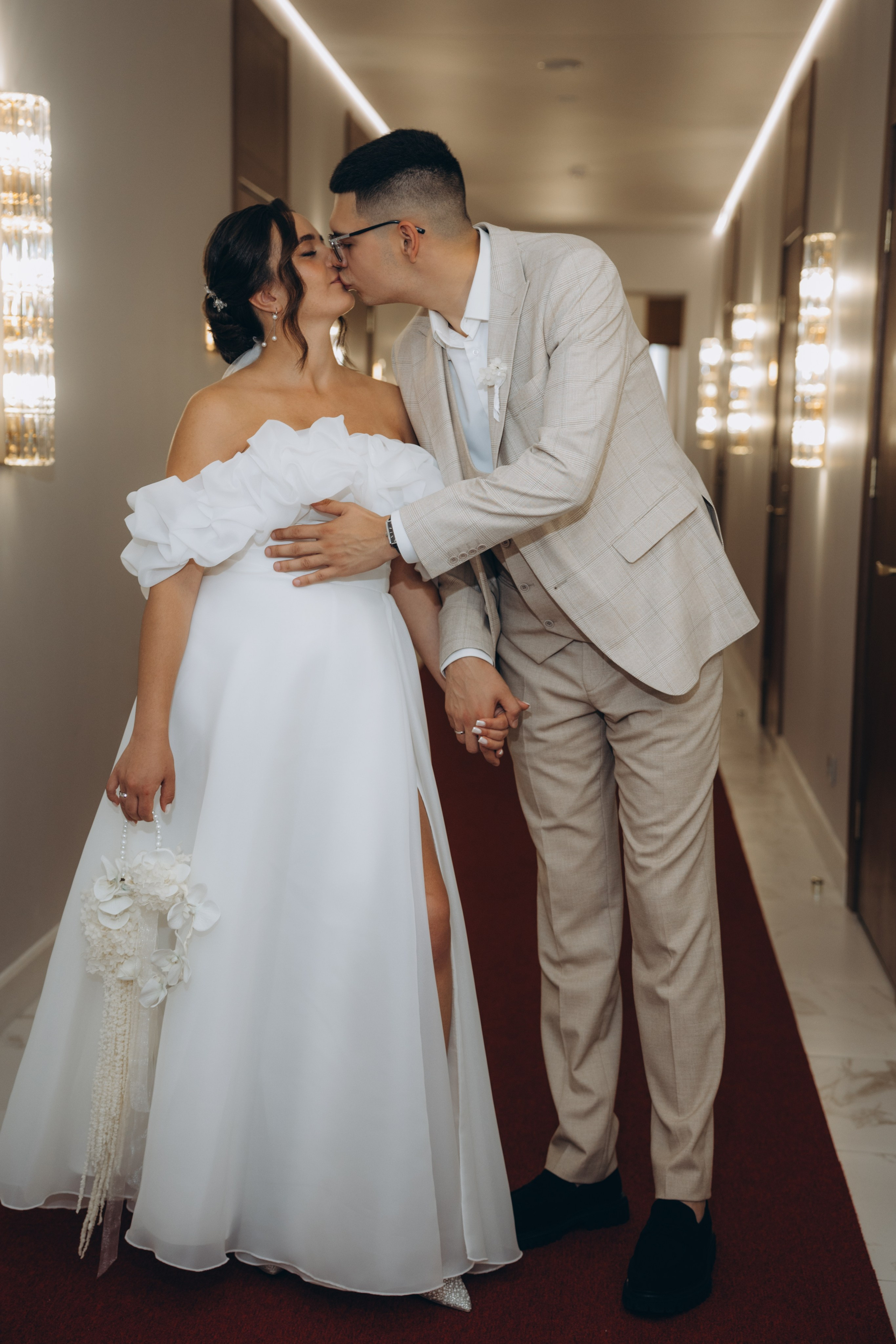 Алексей & Вероника (Утро в отеле Пушкин). Свадебный, семейный фотограф в Иркутске Светлана Макаричева