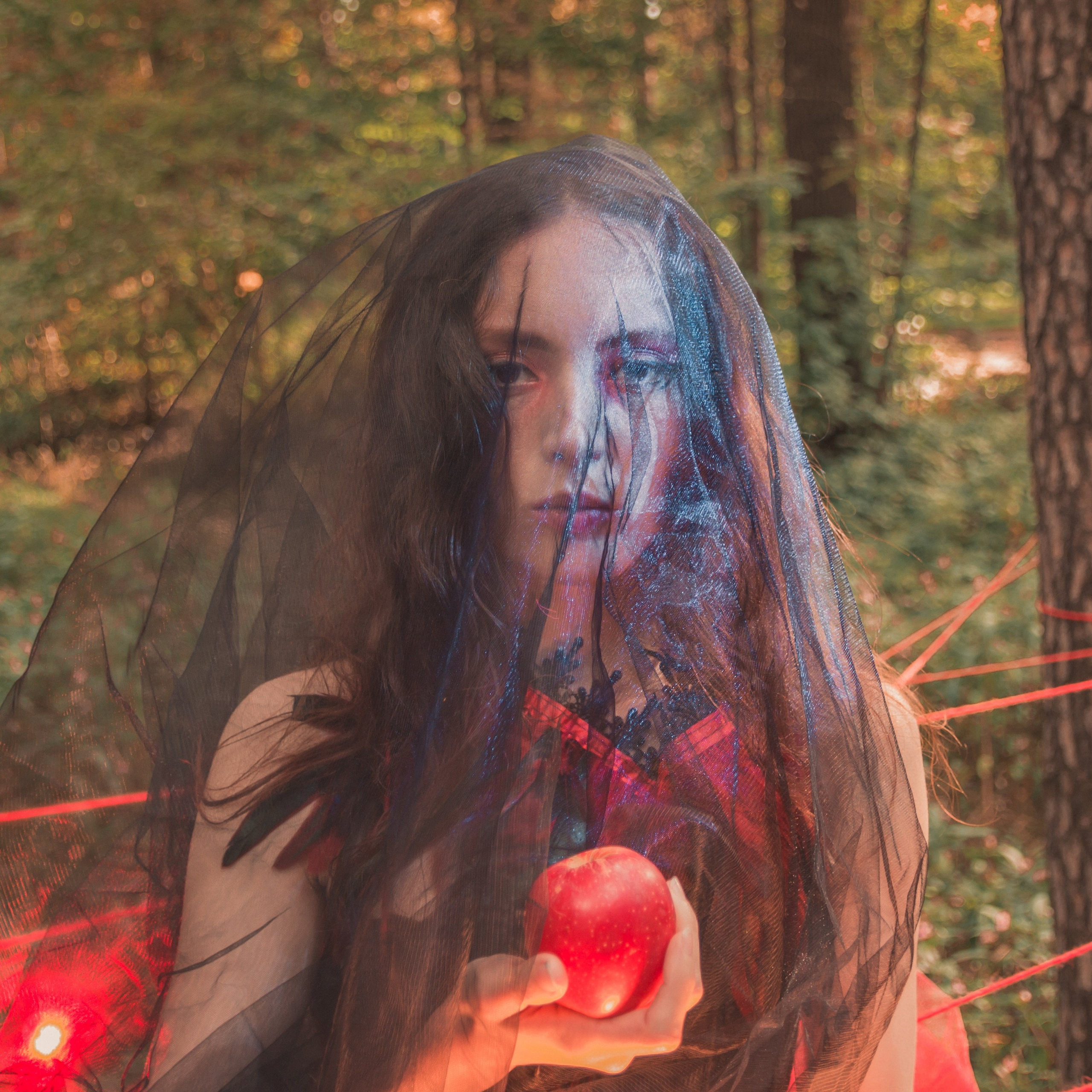 Тематическая фотосессия «Волшебный лес. Ведьма». Фотограф в Москве Виталий Мишкин