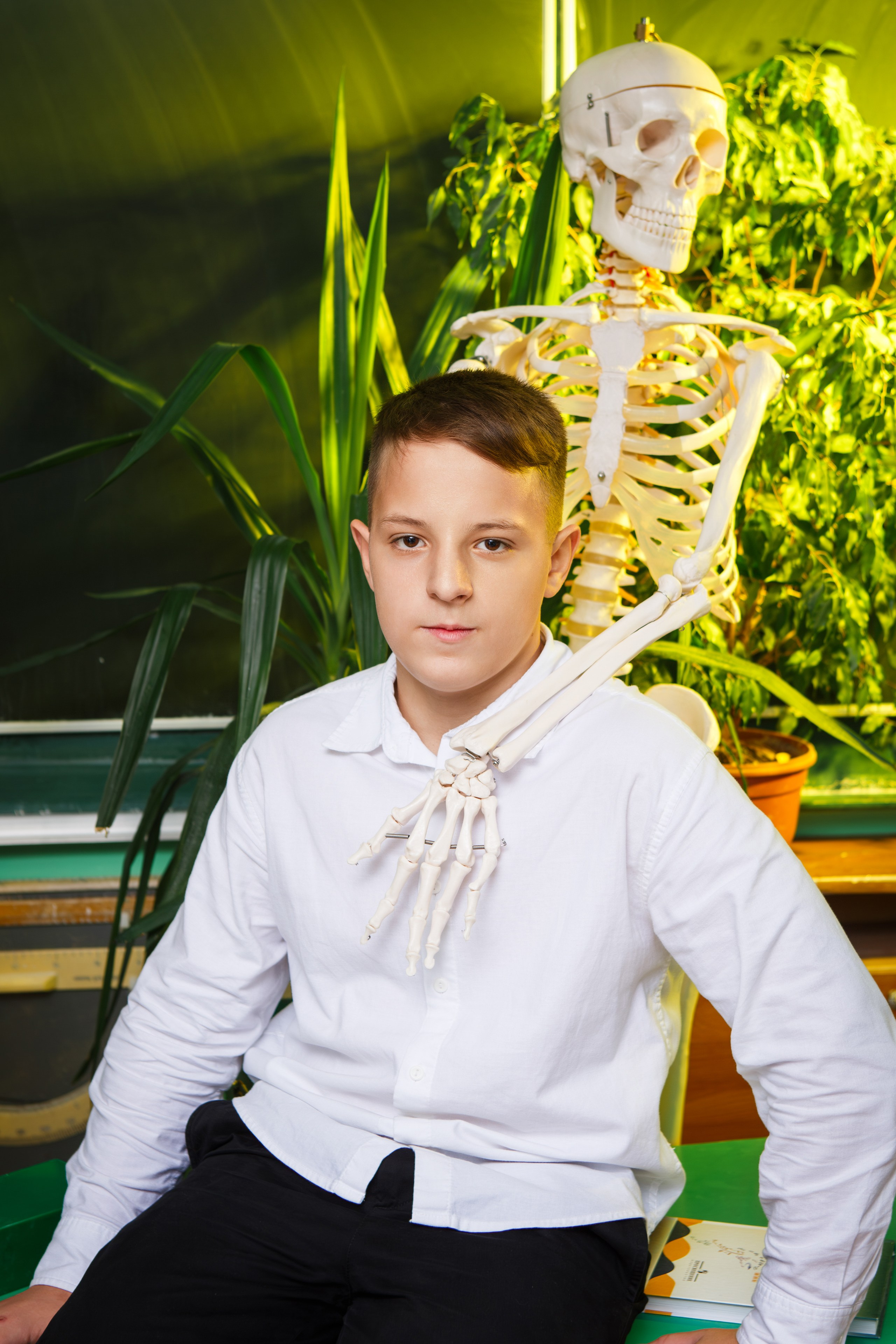 ПОРТРЕТНАЯ ФОТОСЕССИЯ В КЛАССЕ ДЛЯ 9 КЛАССОВ. ТВОЙ АЛЬБОМ / ТВОИ ПРАВИЛА