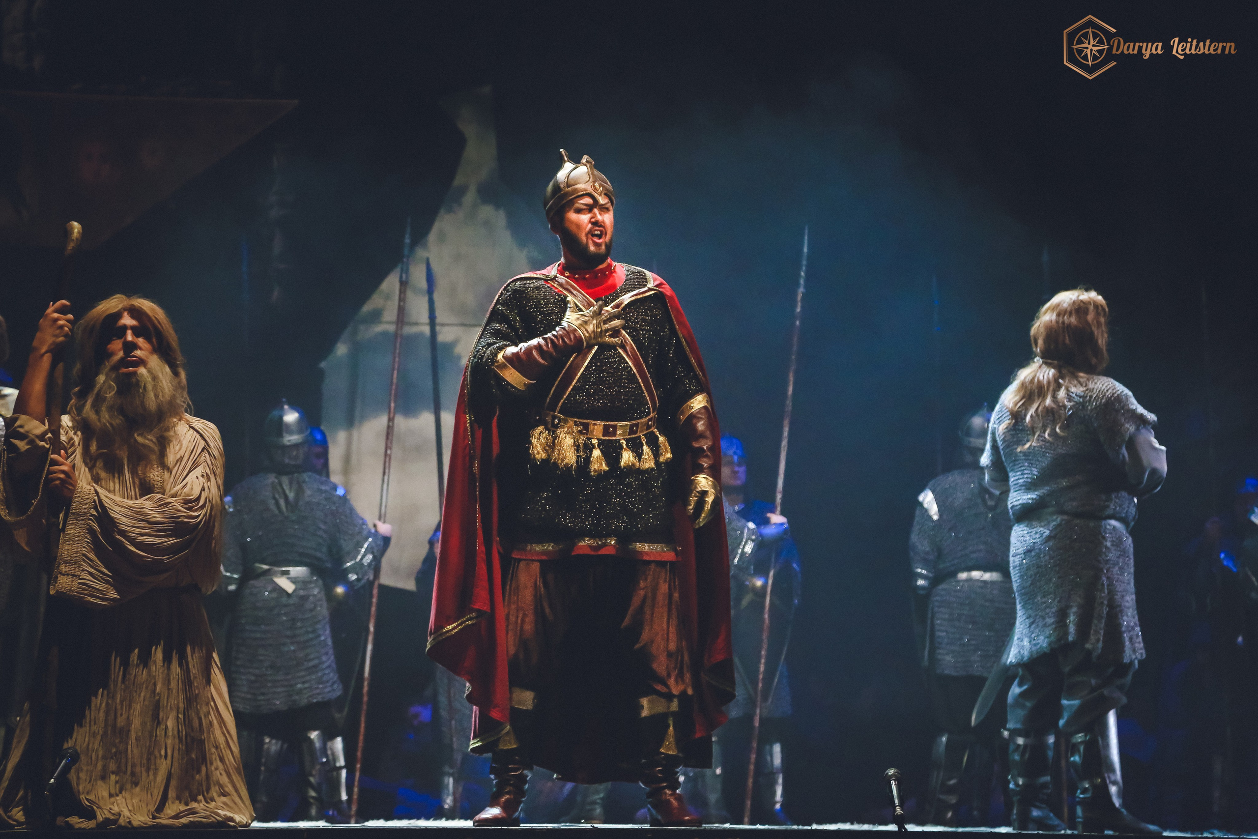 Театрально-концертный репортаж. Дарья Письменюк / Darya Leitstern — фотограф, музыкант, журналист, путешественник