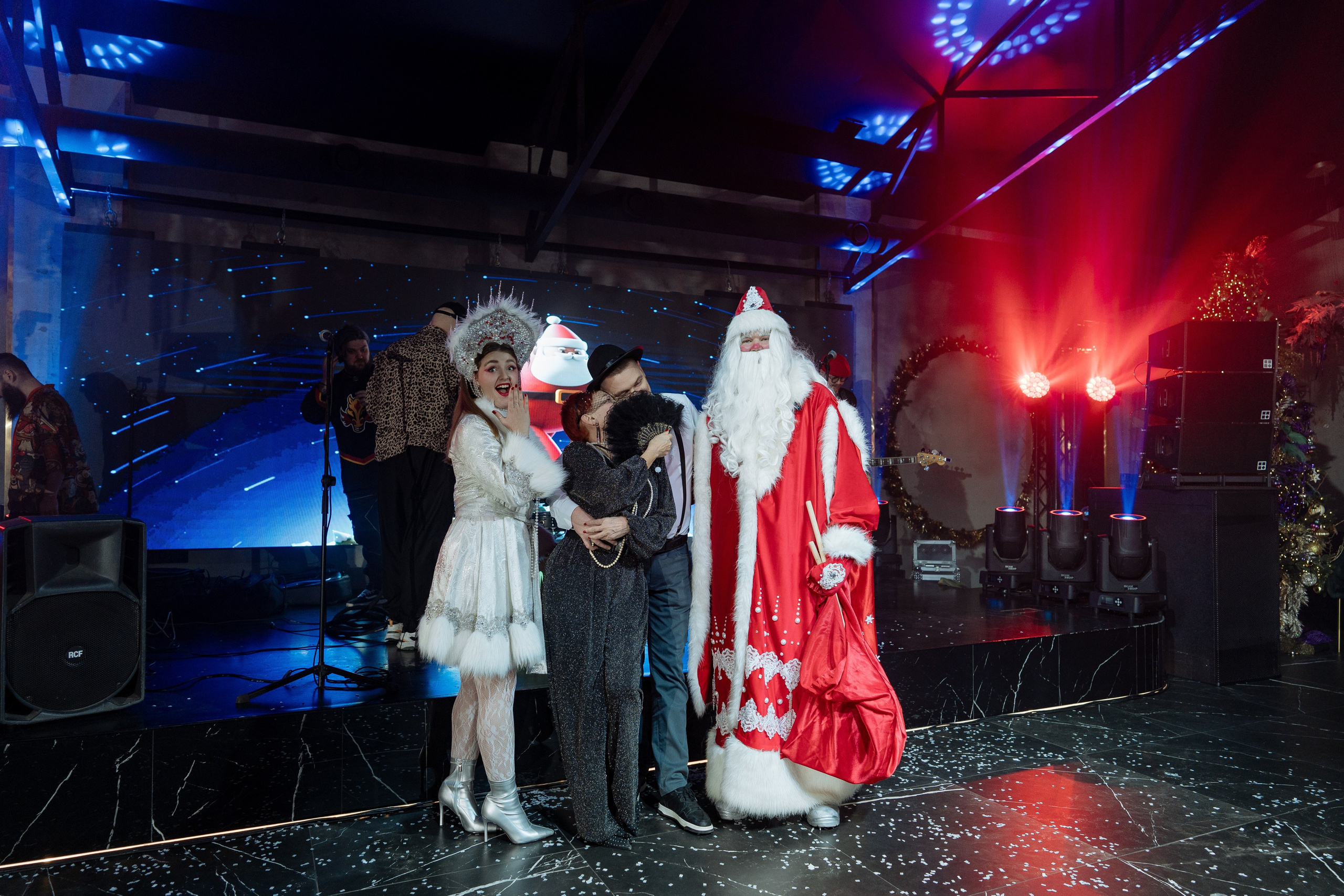 Альбион Тур