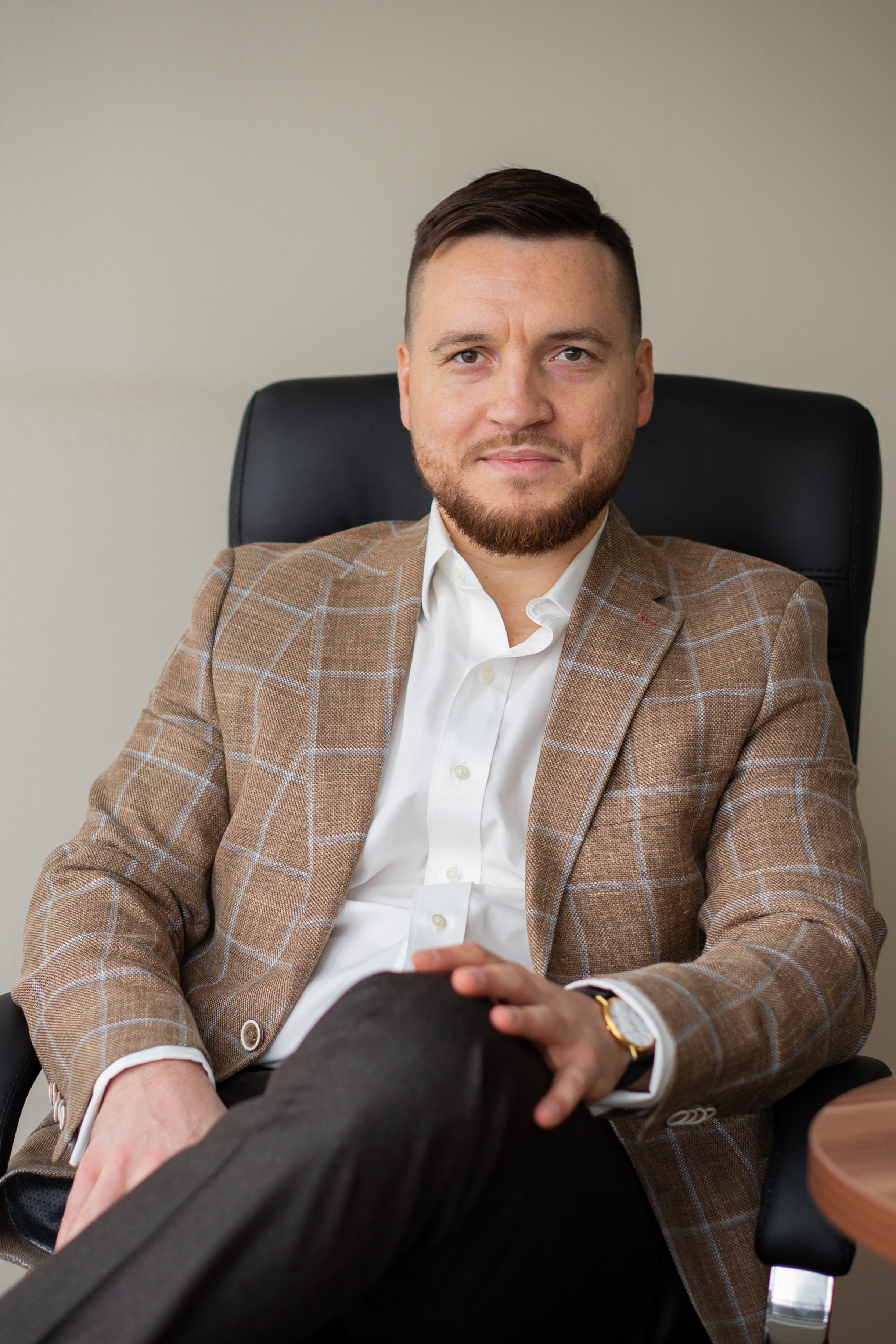 Виктор Хирург-эндокринолог. Фотограф Ольга Игорева