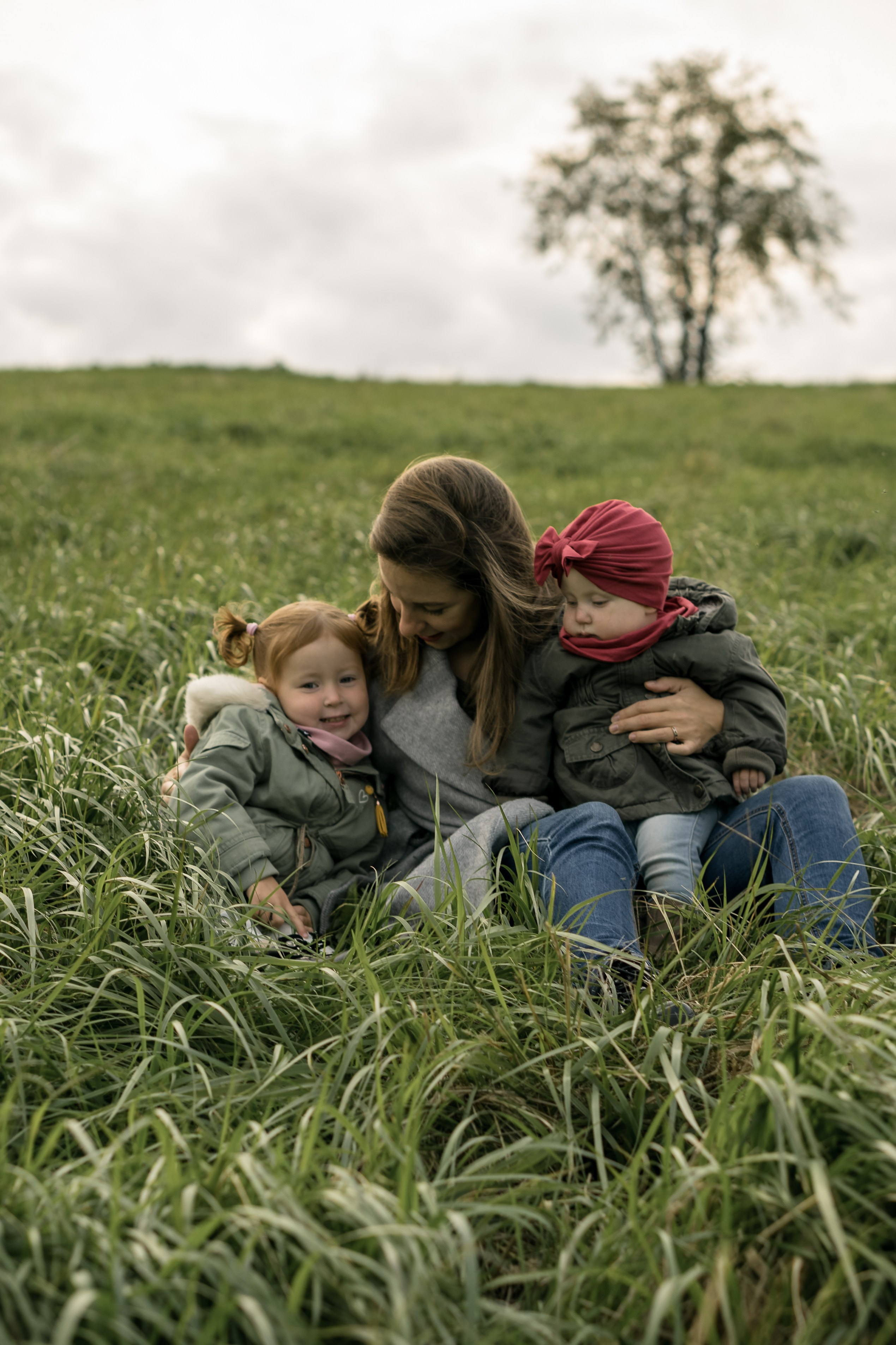Семья Алеси и Ульяны на природе. Фотограф Ольга Игорева