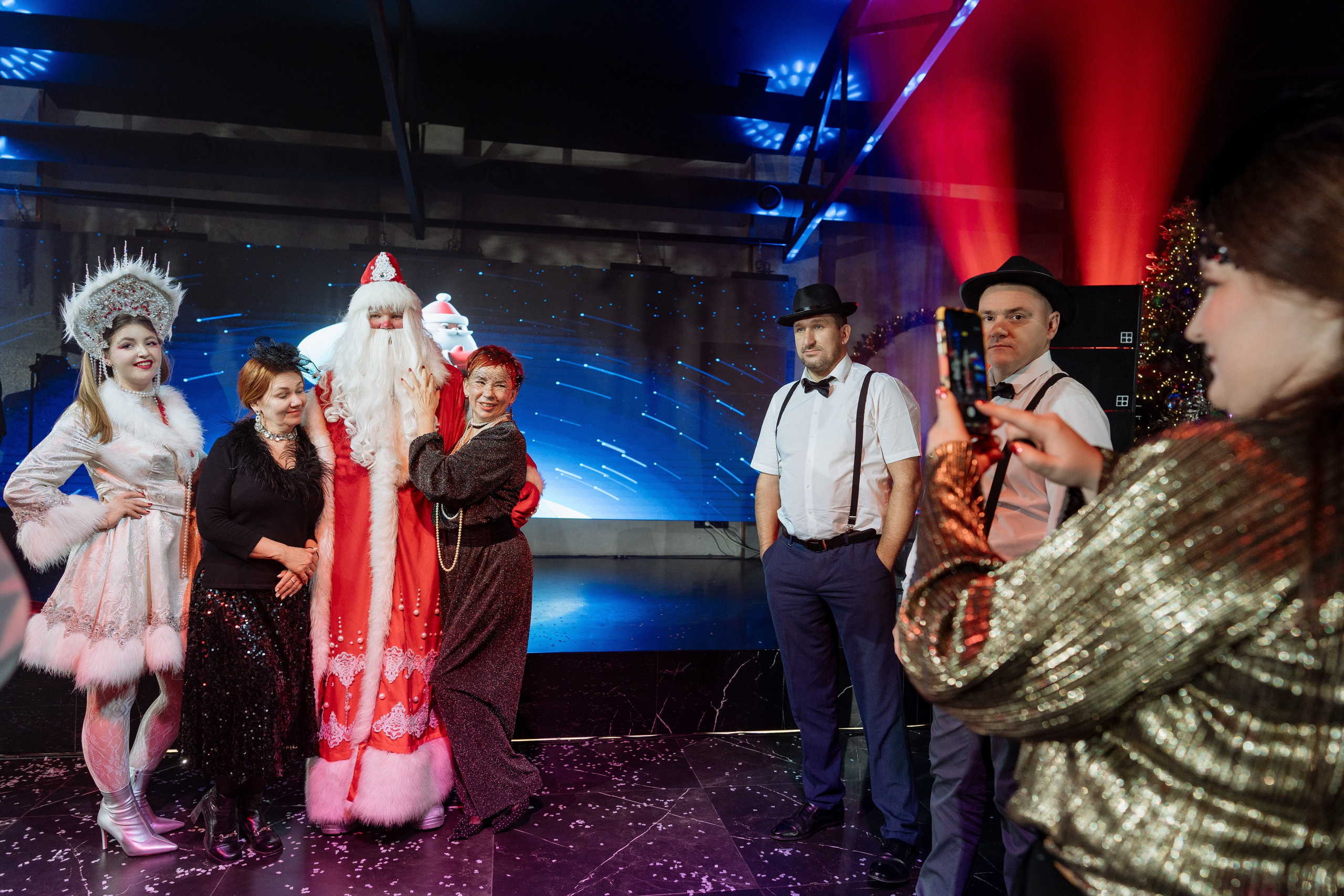 Альбион Тур