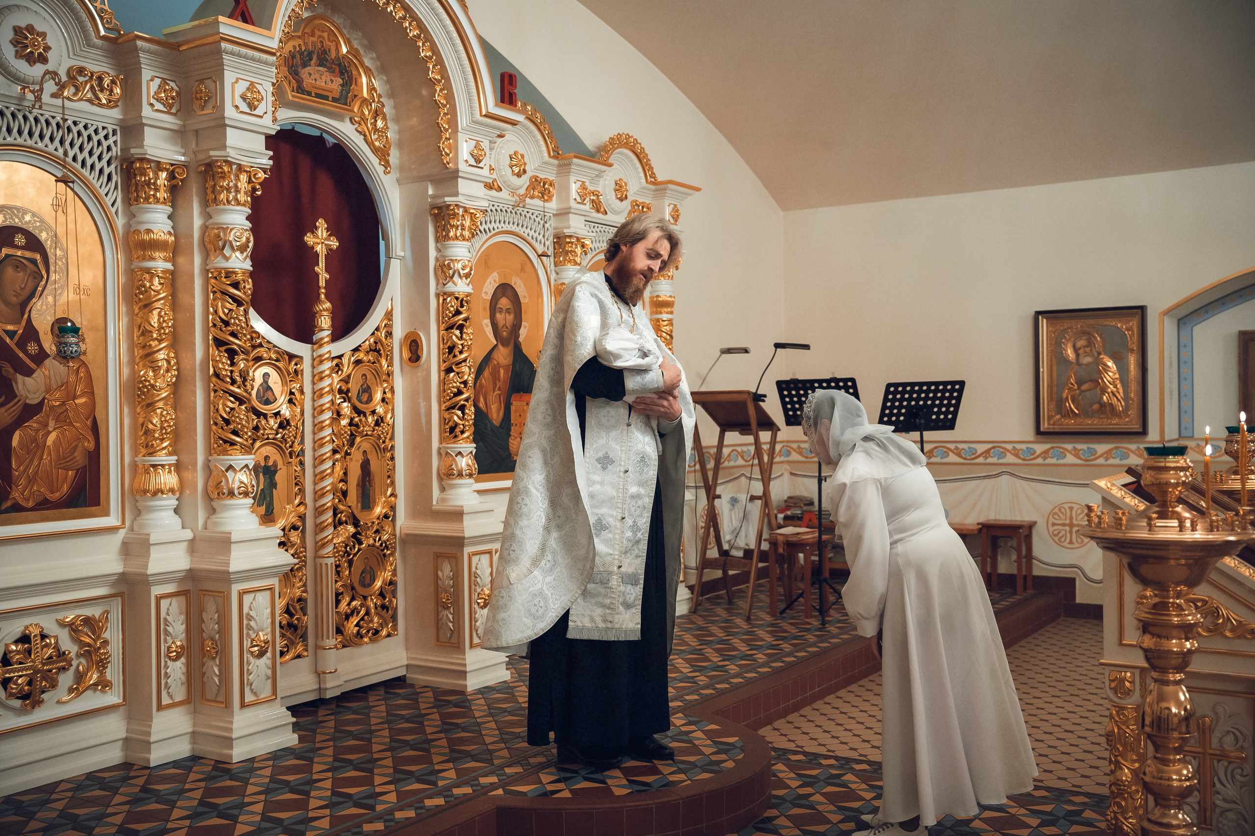 Крещение Полины. Фотограф на крещение в Рязани. Семейный фотограф