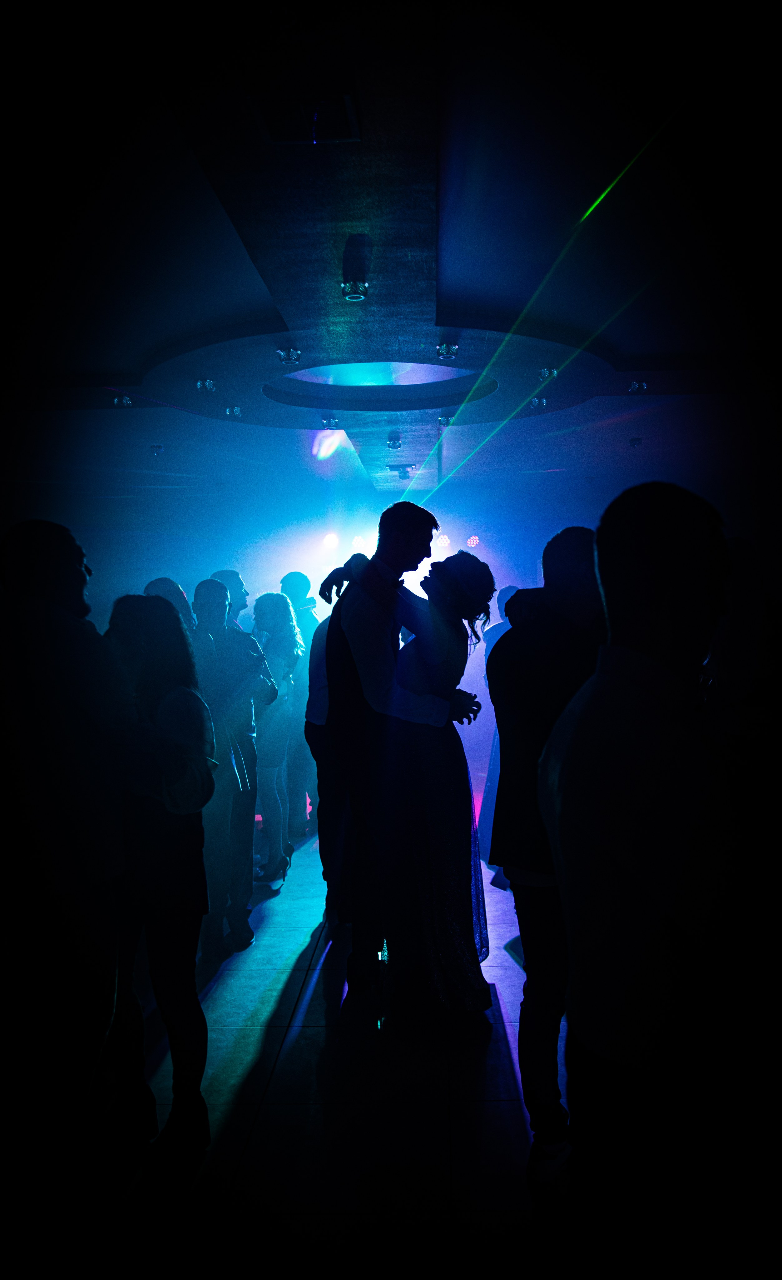 Свадебная фотосъемка. Репортажный и свадебный фотограф в Челябинске Елисеев Павел