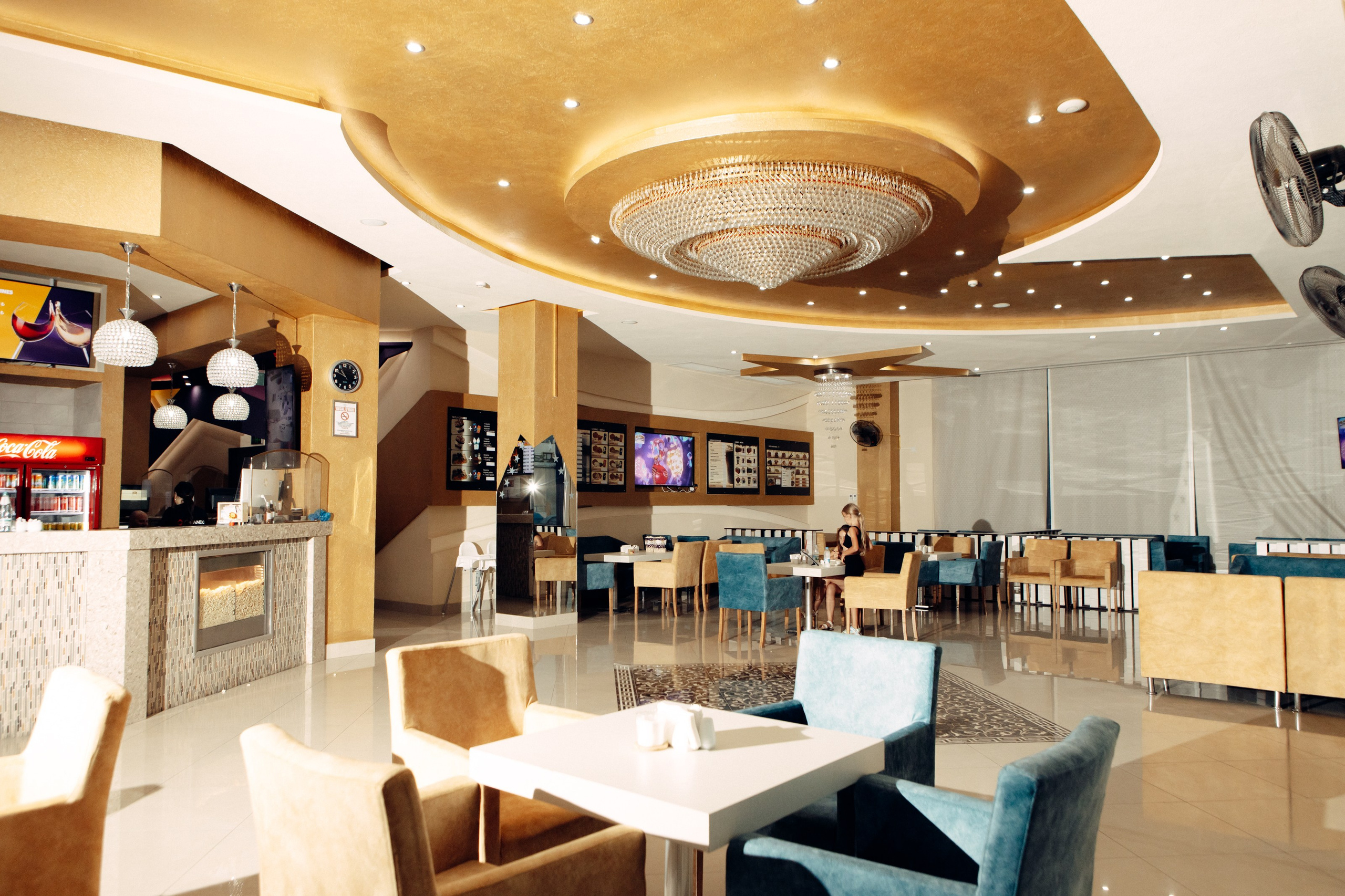 Orlando Starlux. Photographer in Batumi, Georgia Pavel Sharnikov