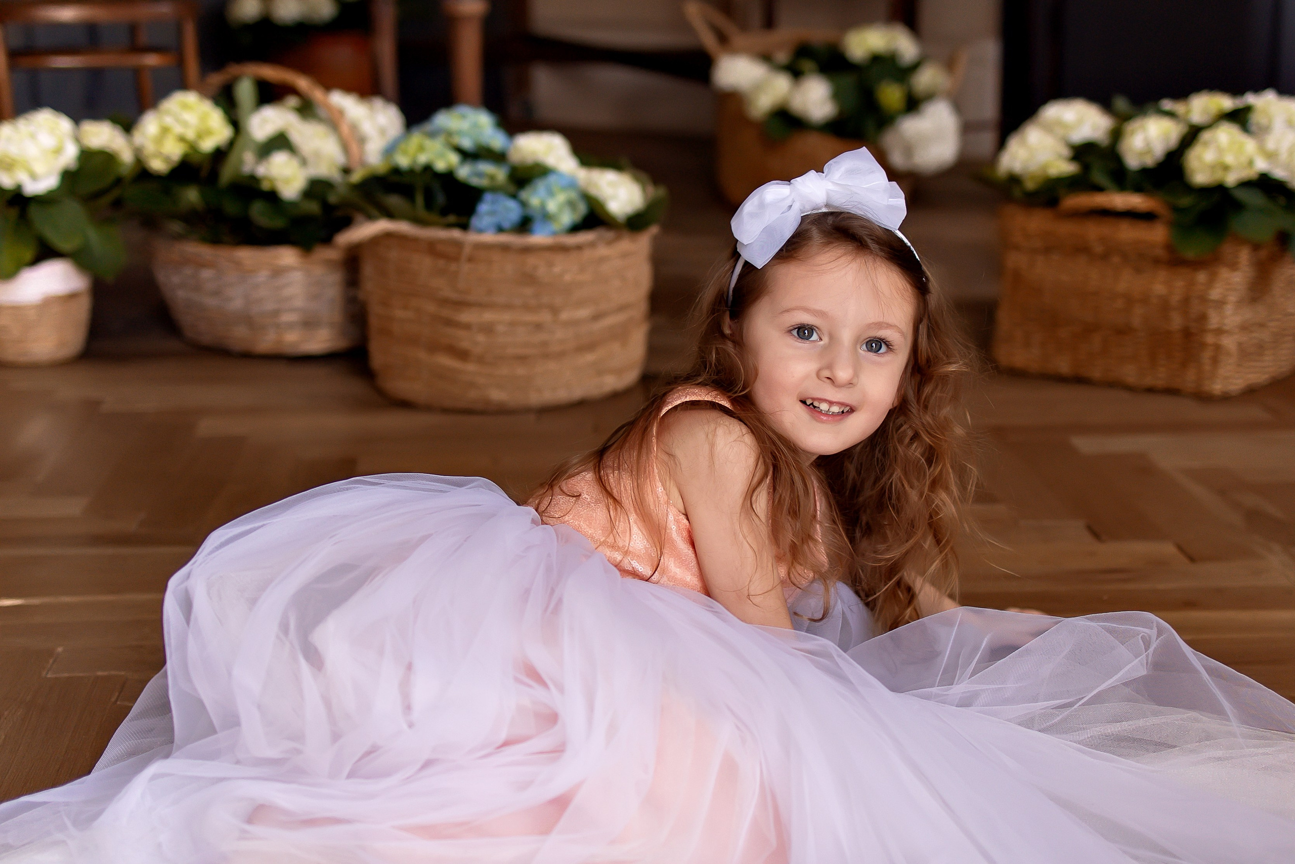 Мия в гортензиях. Семейный и детский фотограф Оля в Тюмени