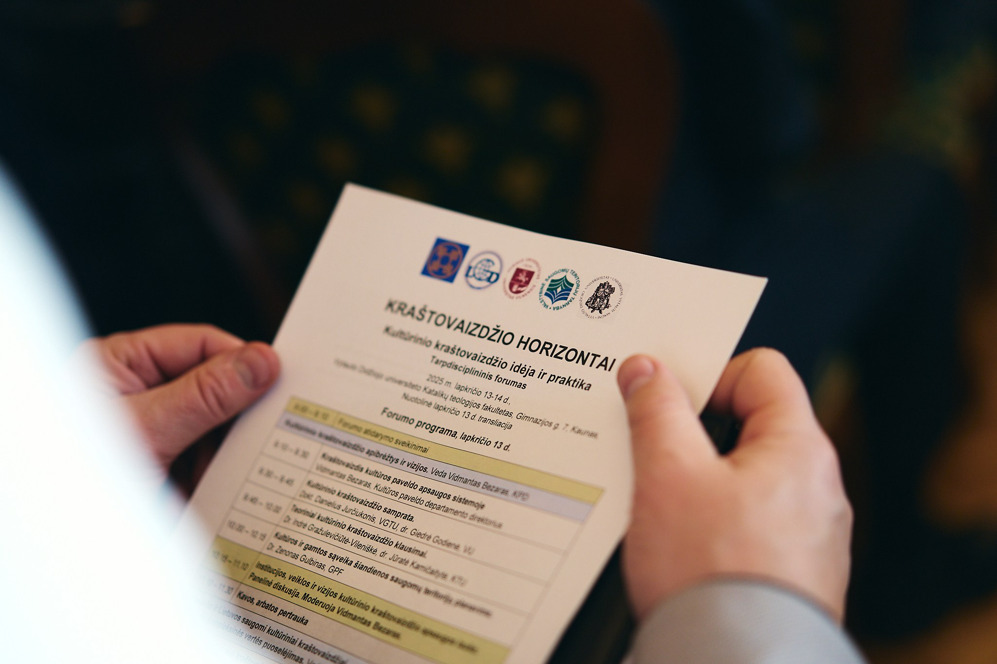 Lithuanian Geographical Society. Photographer in Vilnius