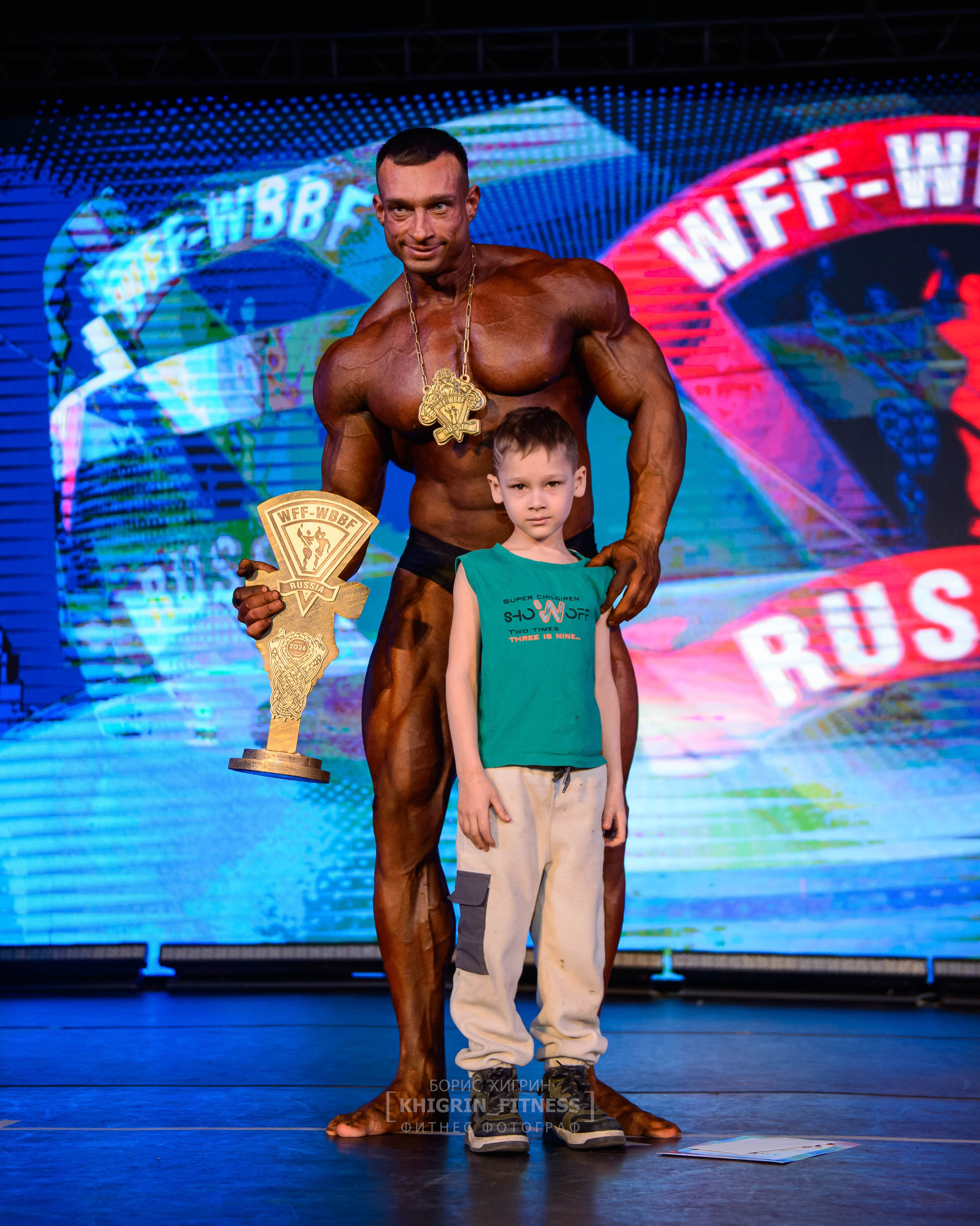 Съёмка на турнирахпо бодибилдингуWFF WBBF Russia