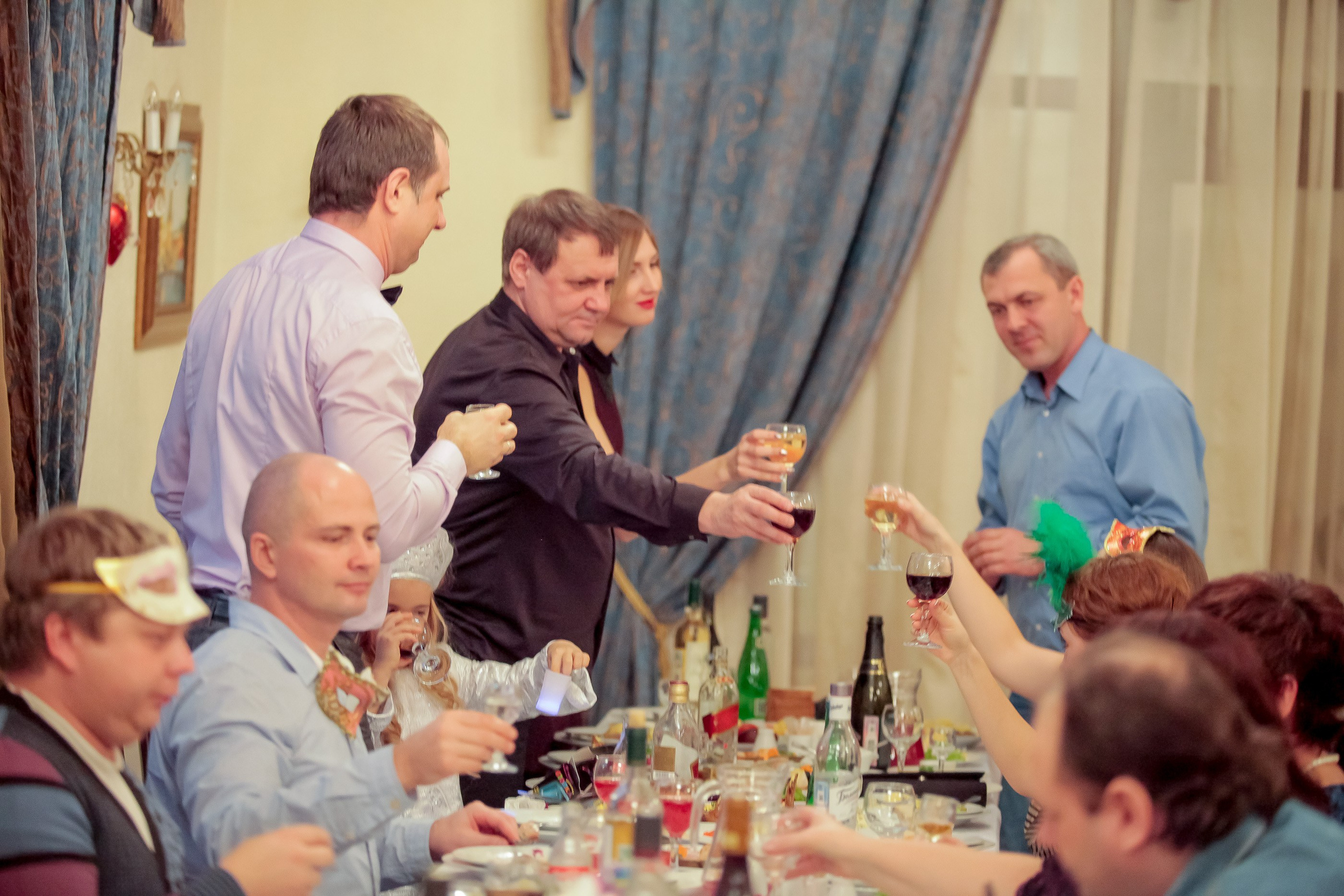 Корпоратив. Max Matvich and Victoria Basova are professionals in their field