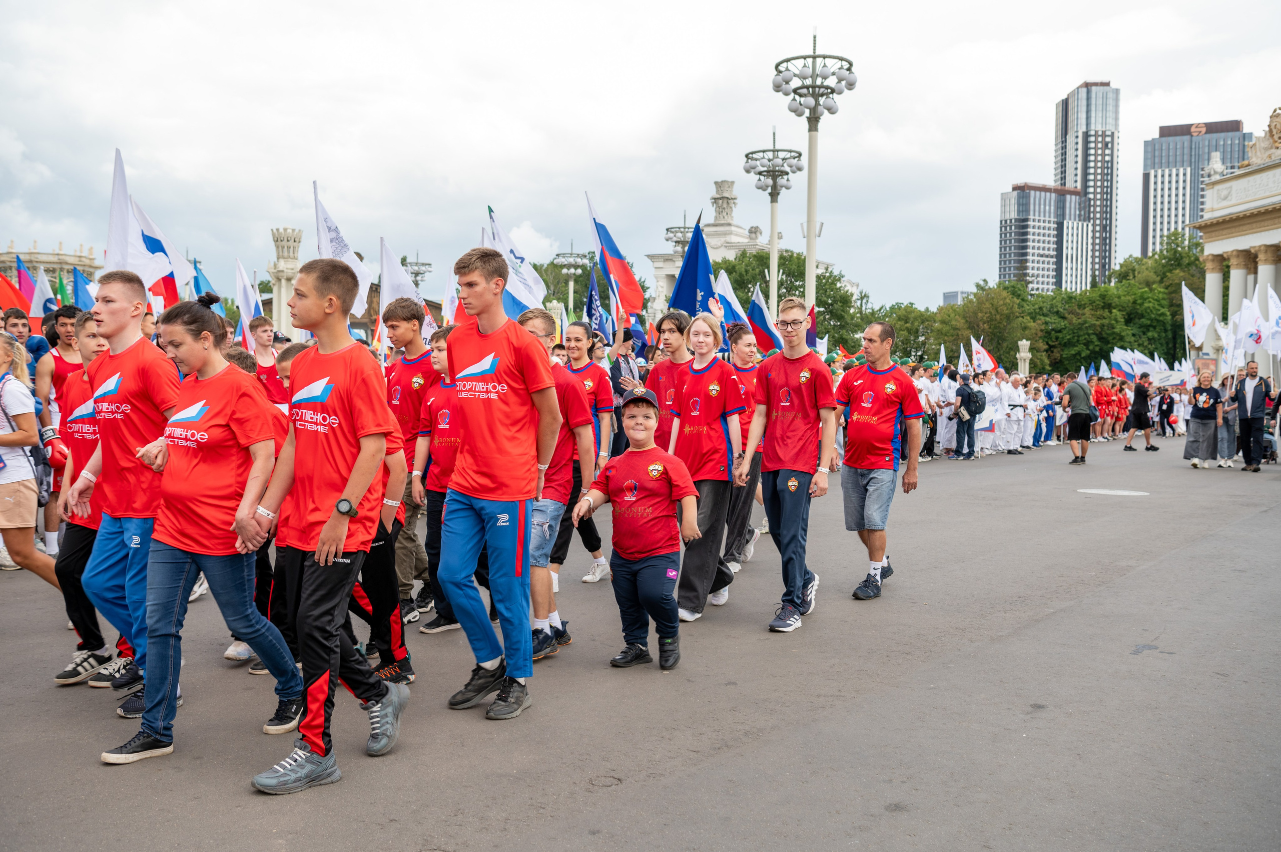 Спортивное шествие посвященное Дню физкультурника!. Детский и семейный фотограф г. Москва Оксана Катаджи