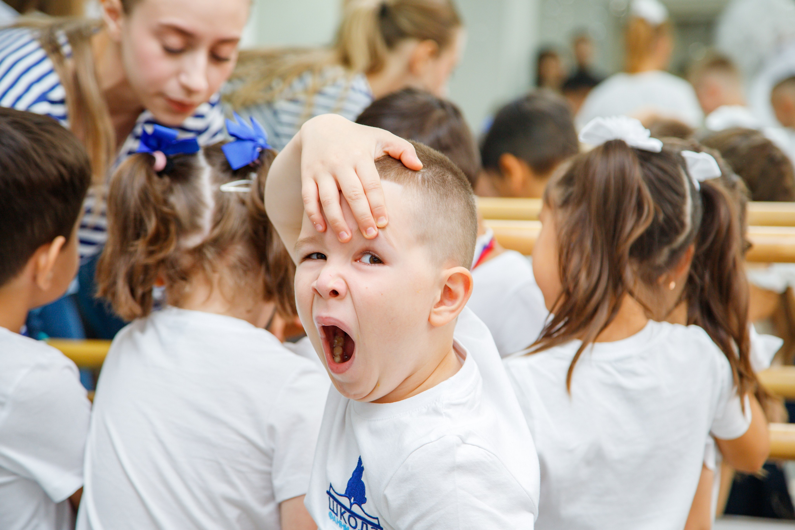 Репортажная съемка праздника знаний в школе. Семейный и школьный фотограф в Москве Анна Ткач