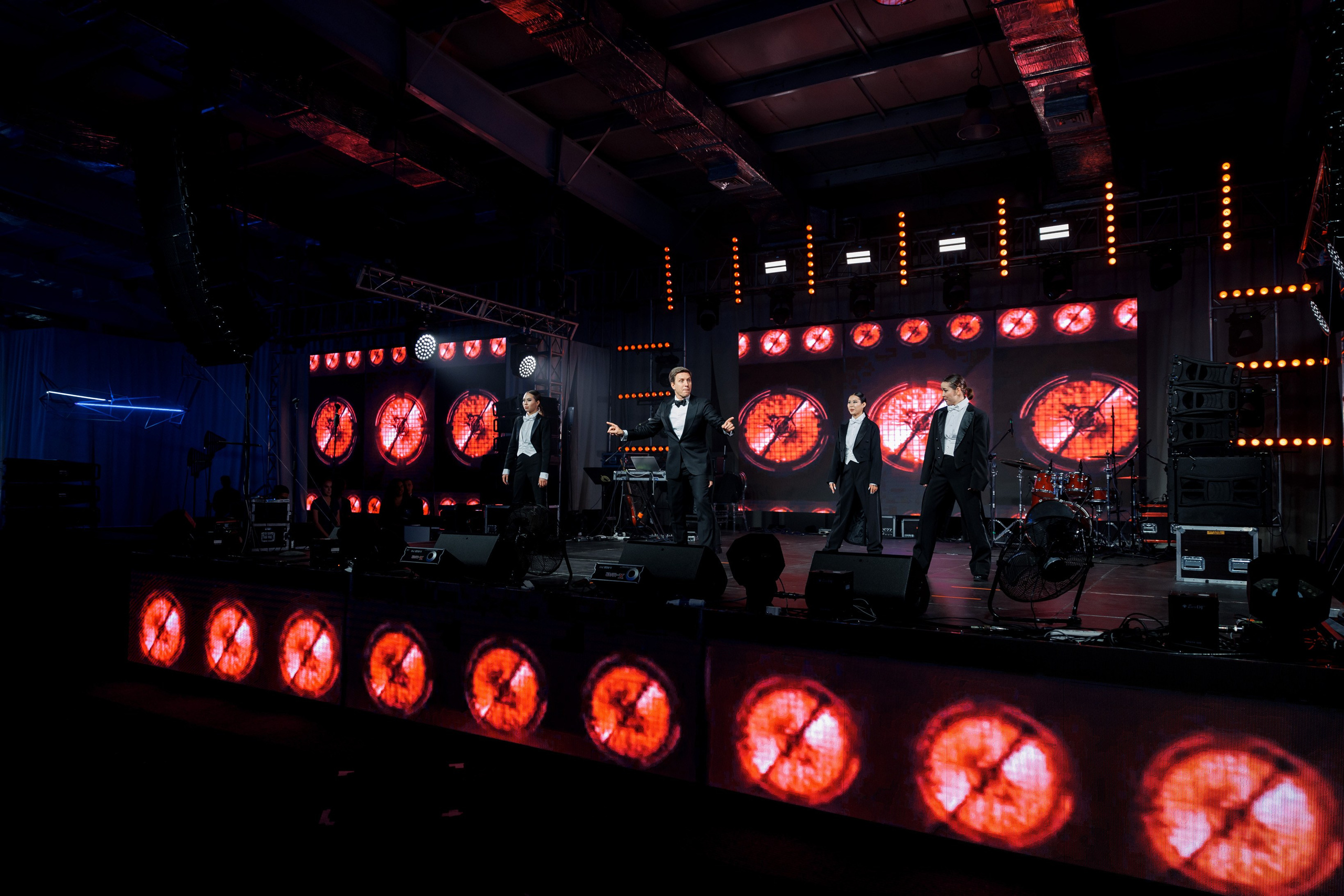 Сервико 30 лет. Свадебный фотограф в Иркутске Сапаров Александр