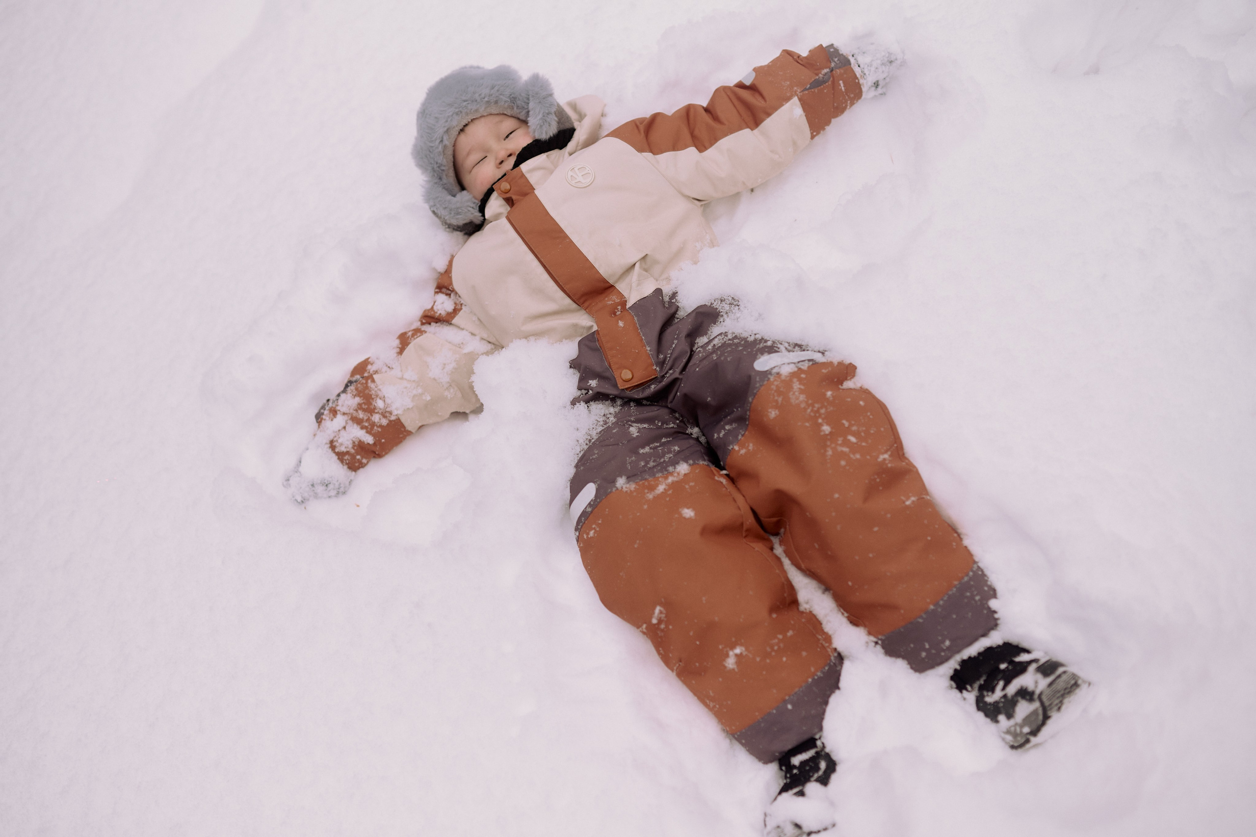 Паша, Света и Марк на зимней прогулке. Семейный и свадебный lifestyle-фотограф в Москве Мария Петрова