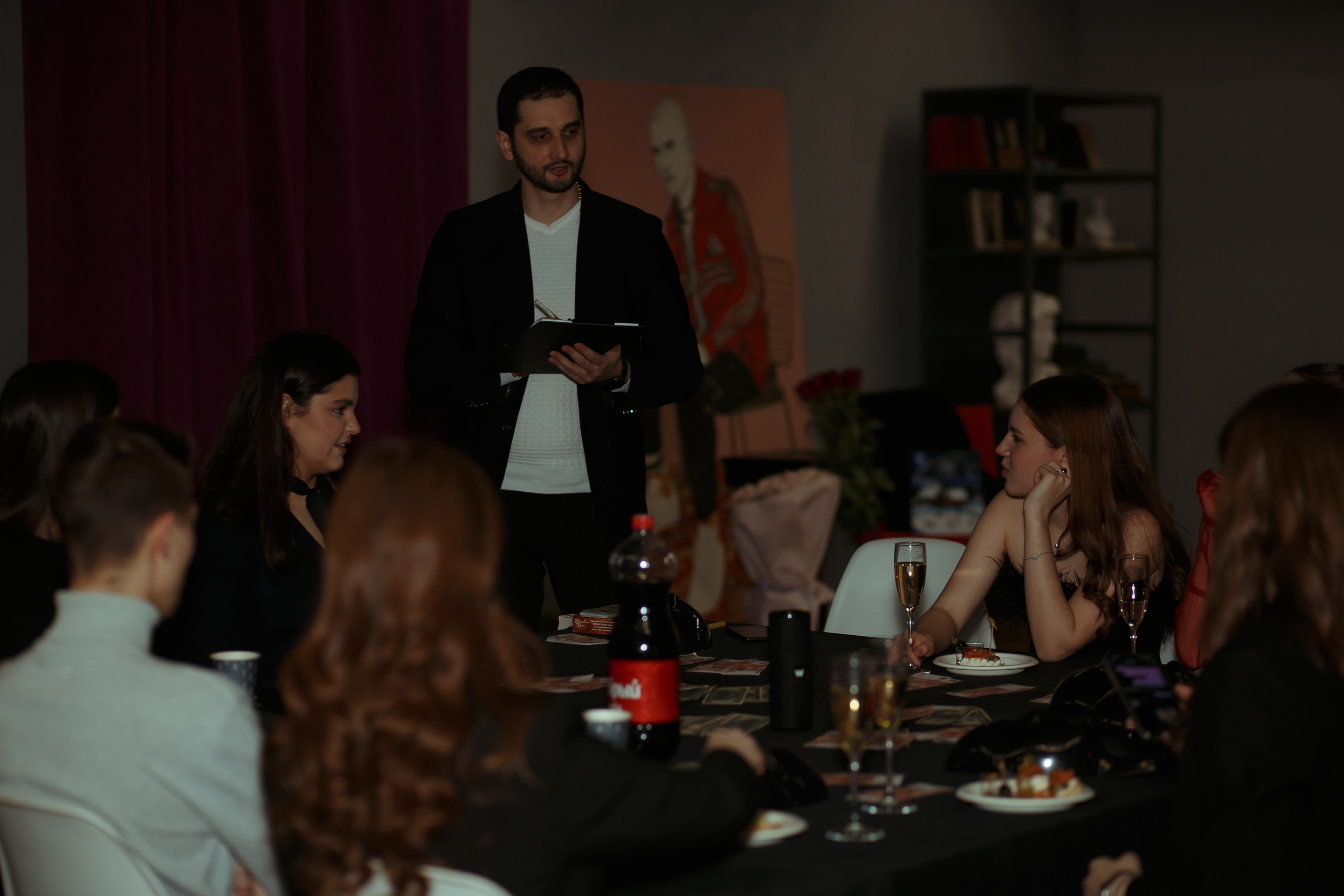 Библиотека Лофт. Свадебный и семейный фотограф  Новочеркасск Виктория Литвиненко