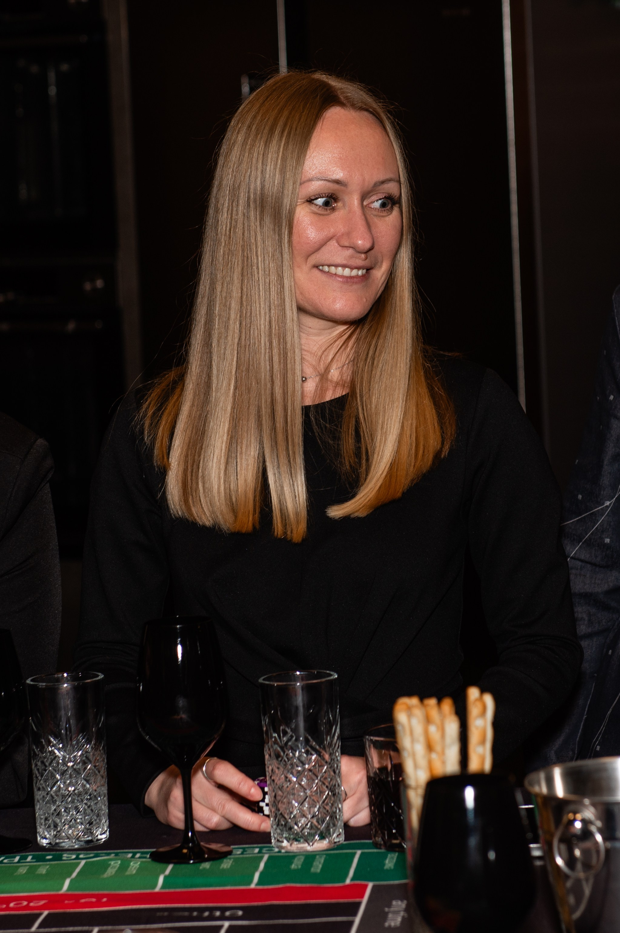 Корпорат Yapay. Профессиональный фотограф в Москве Александра Харламова