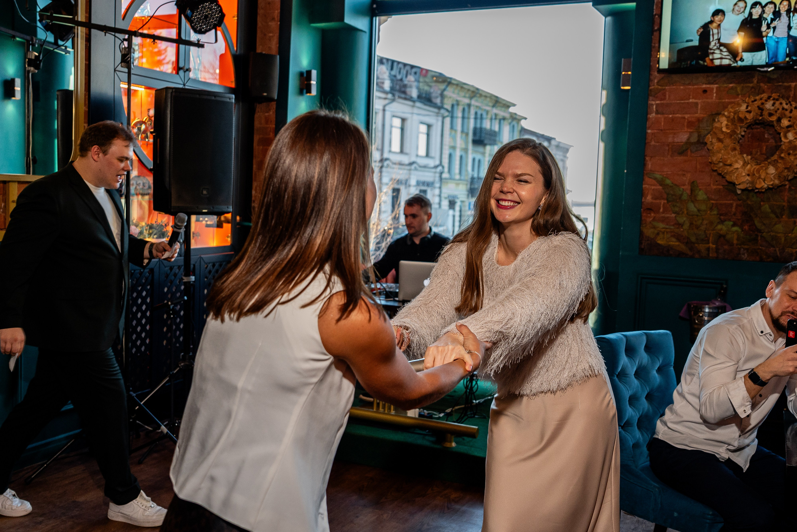 СОУС BB. Sunnyman