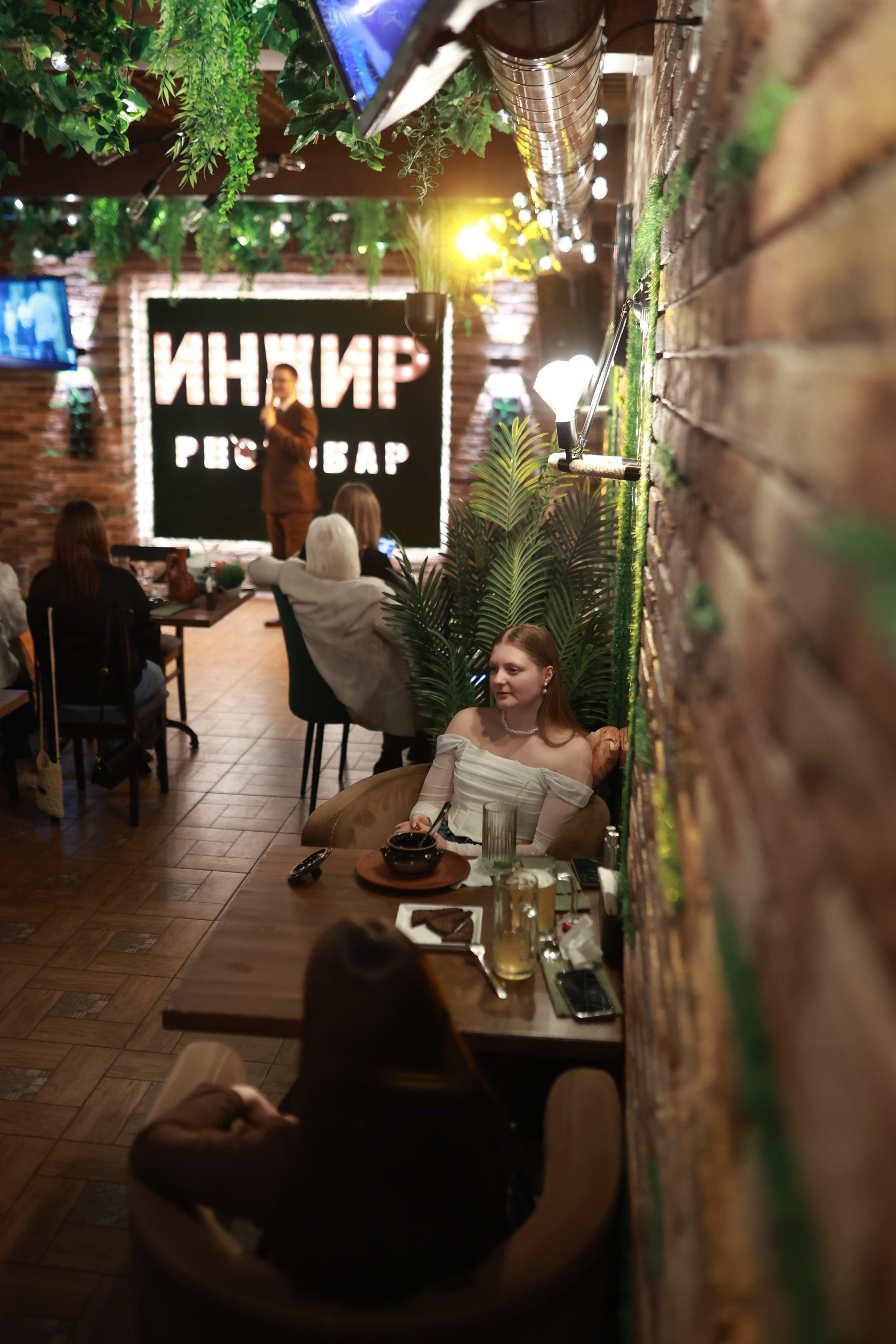 8 марта «Инжир». Andrey Pospelove. Фотограф в Саратове