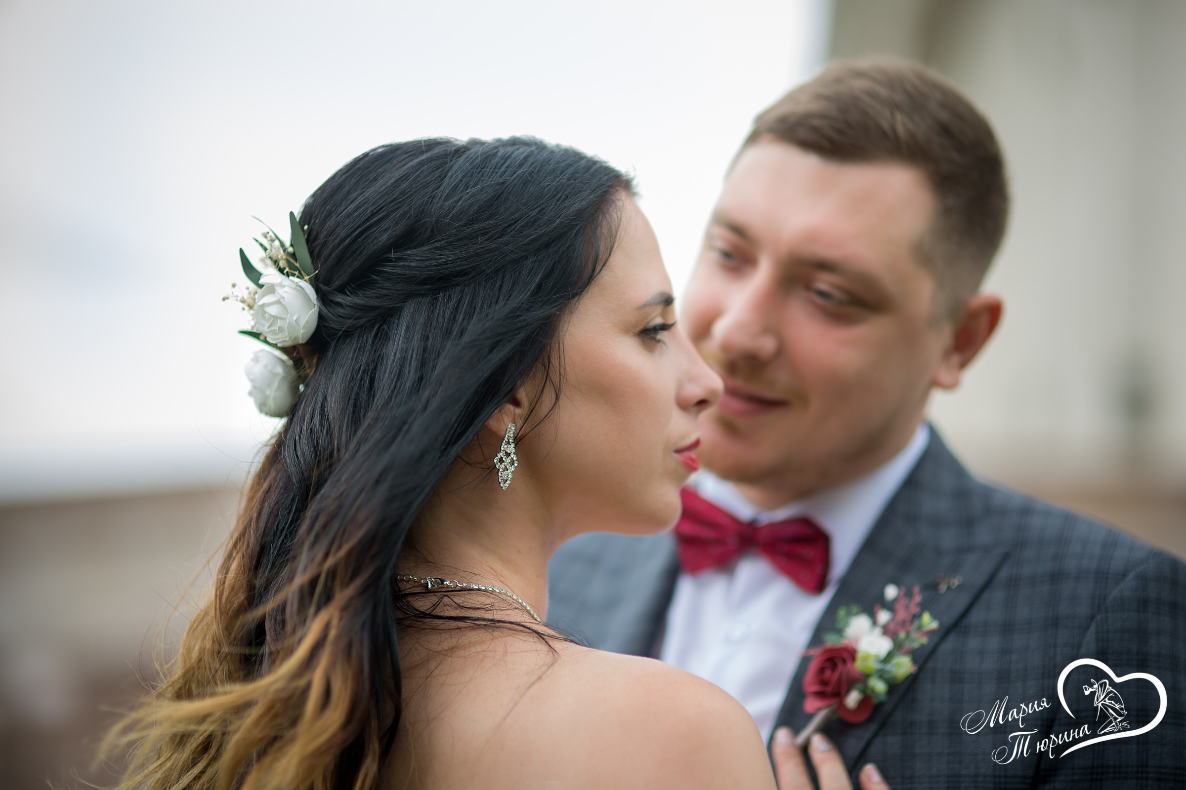 Прогулка по Набережной. Свадебная фотосъёмка в Москве, Туле