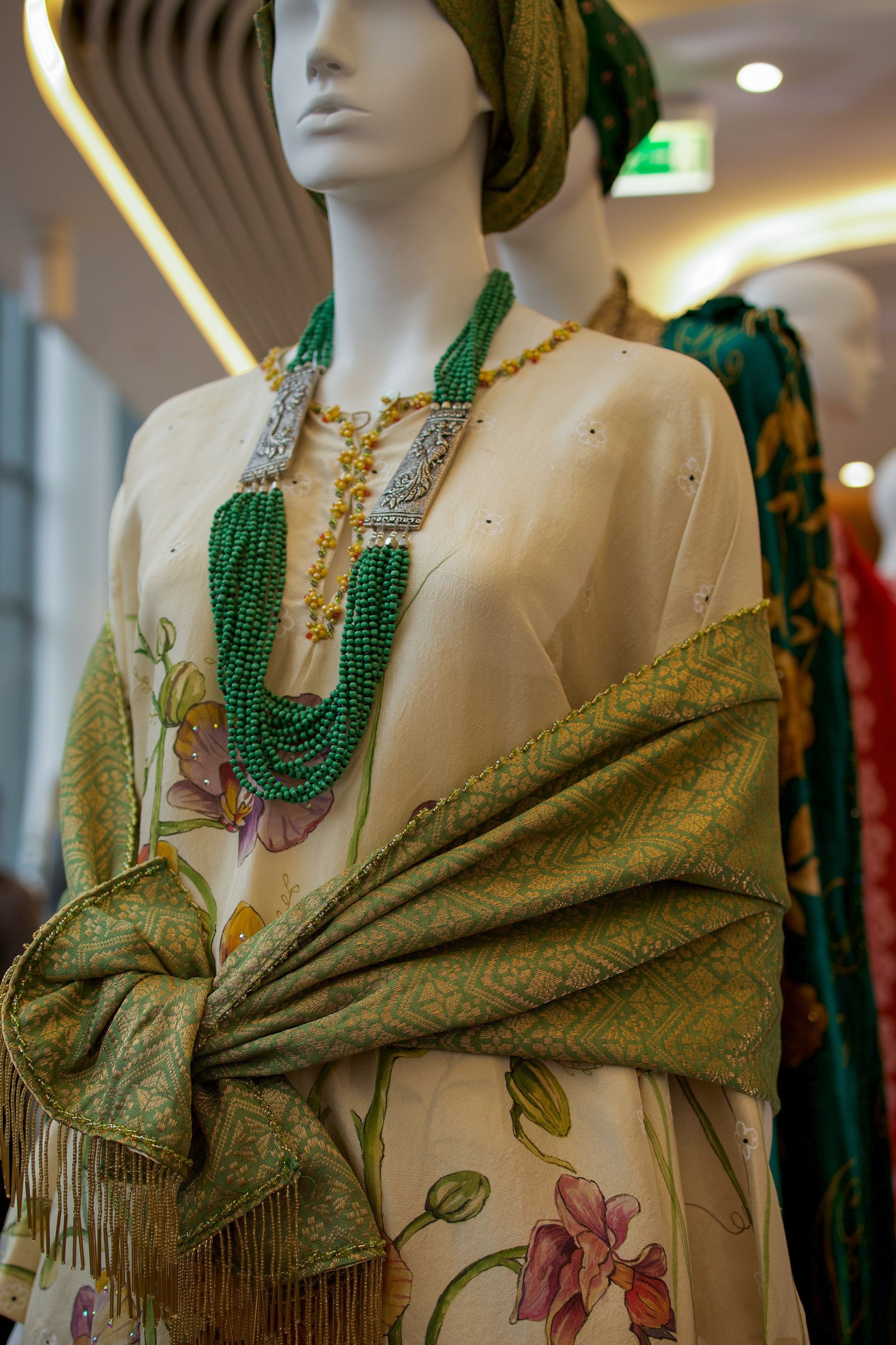 Выставка Наследие Fashion summit BRICS 2024. Фотосессии и репортаж — Фотограф в Москве — Рина Серёгина