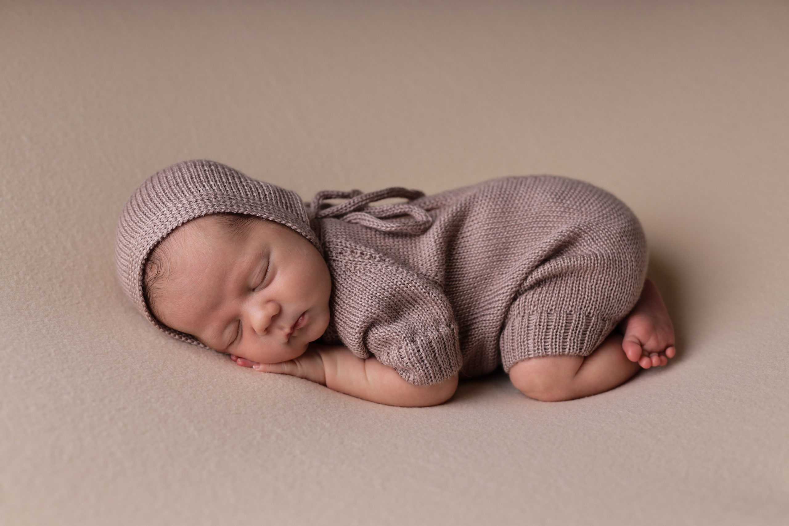 Съемка новорожденных Старый Оскол. Семейный фотограф и новорожденных в Старом Осколе Анна Старкова,