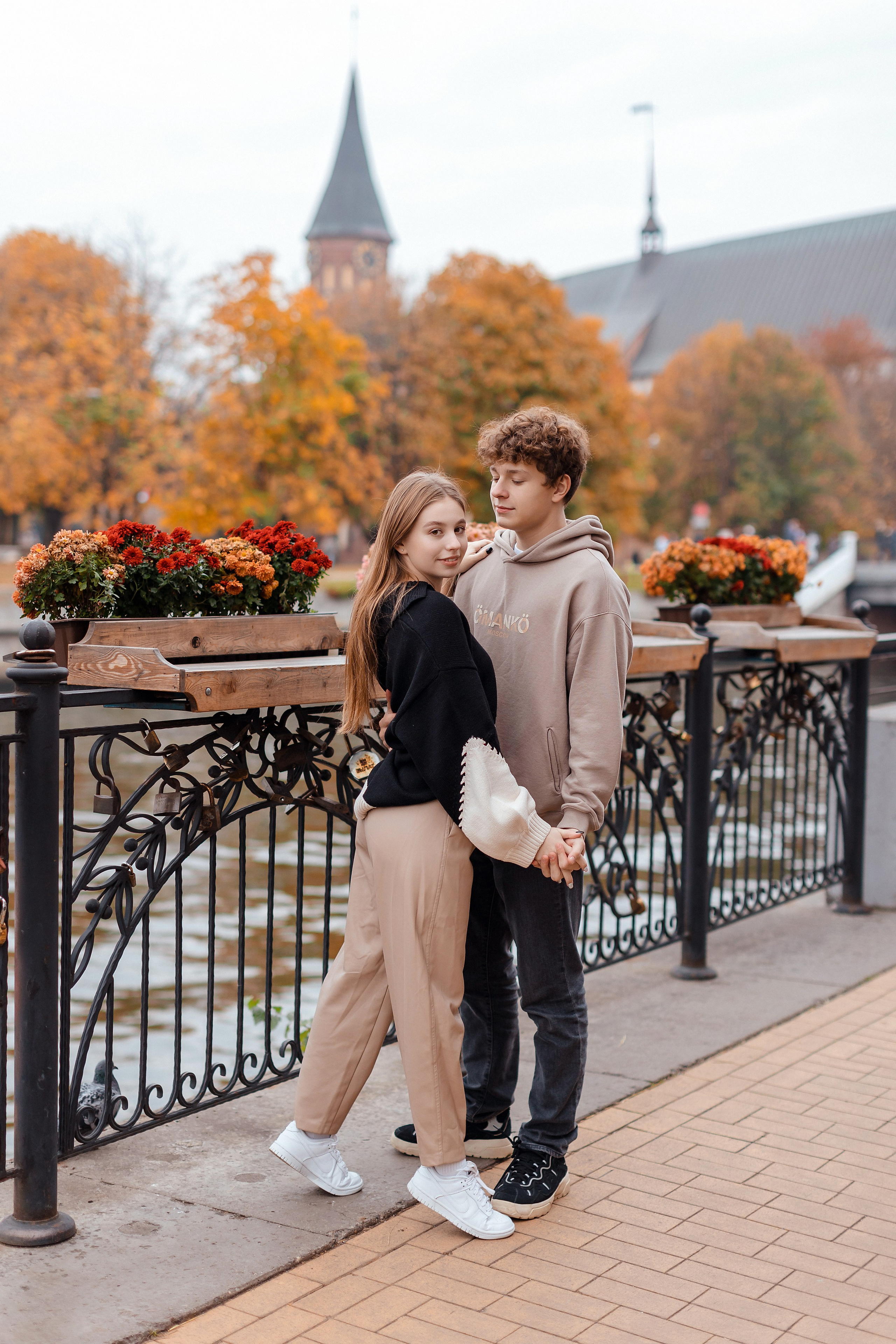 Семейная, золотая осень. Фотограф в Калининграде свадебная фотография, репортажная, фотосессии