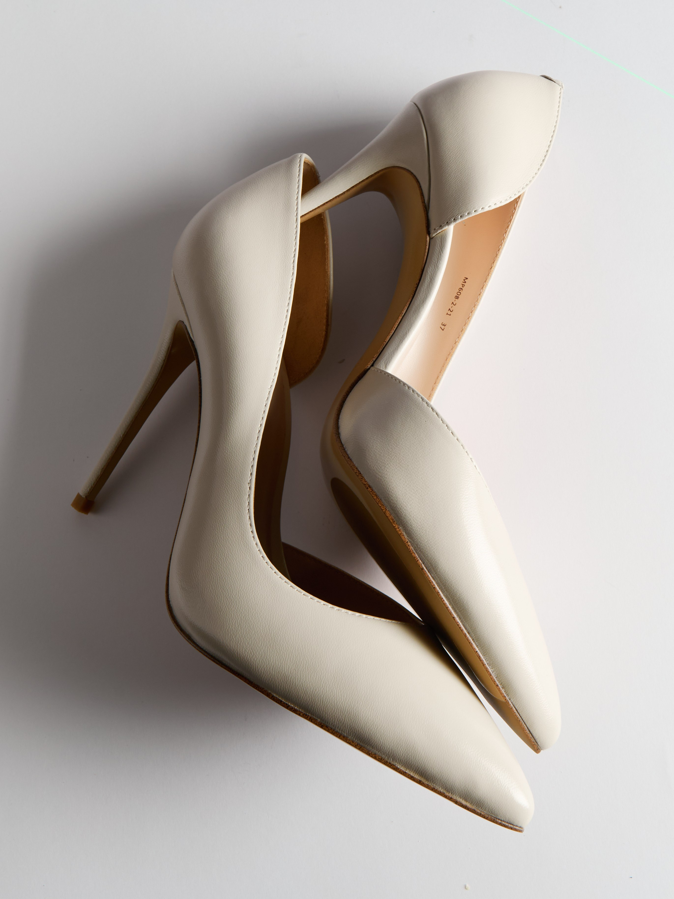 Предметный фотограф в Москве Евгений Шубин