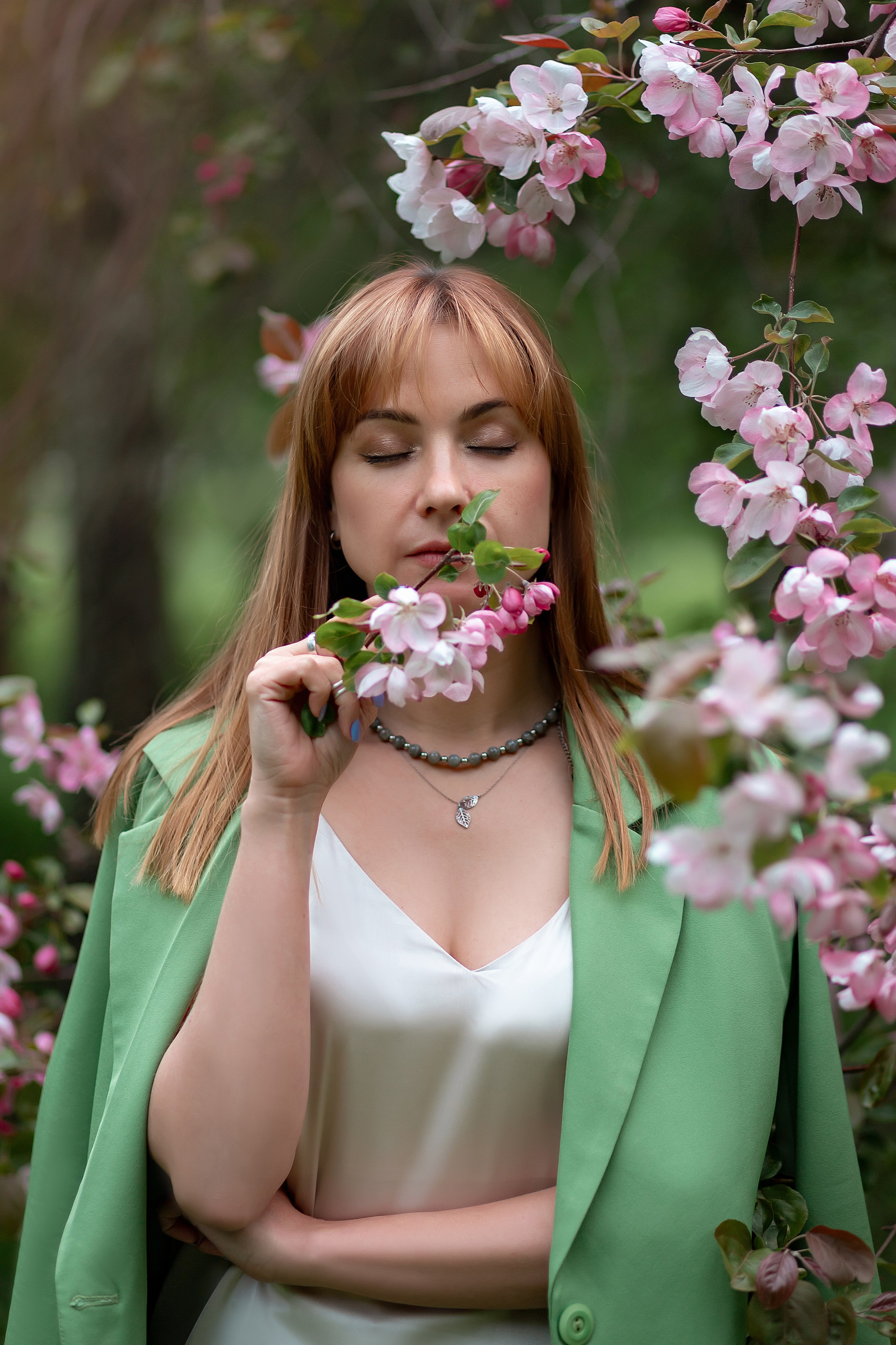 Розовая яблоня. Детский и семейный фотограф в Красноярске Юлия Бирюкова