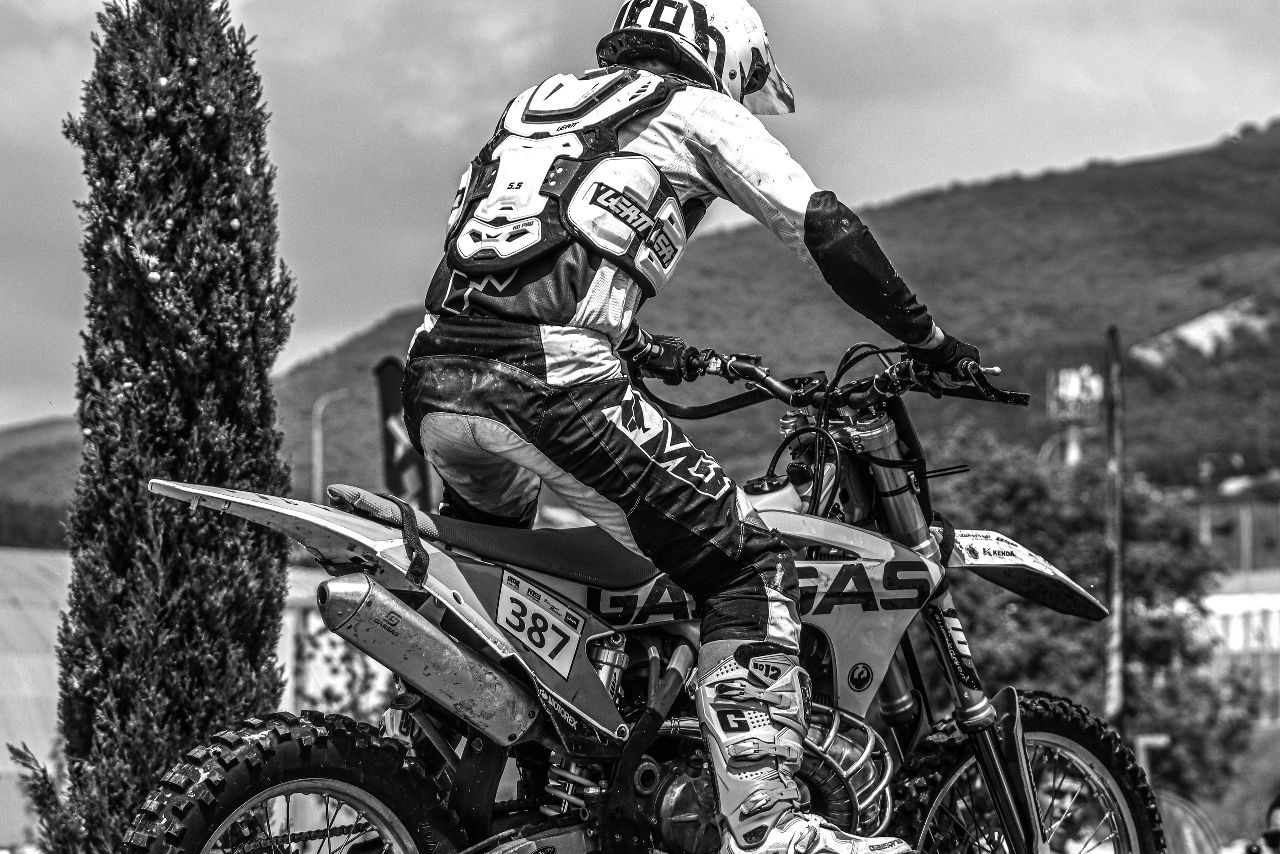 Enduro. Ivaladimirovna1995.wfolio.pro