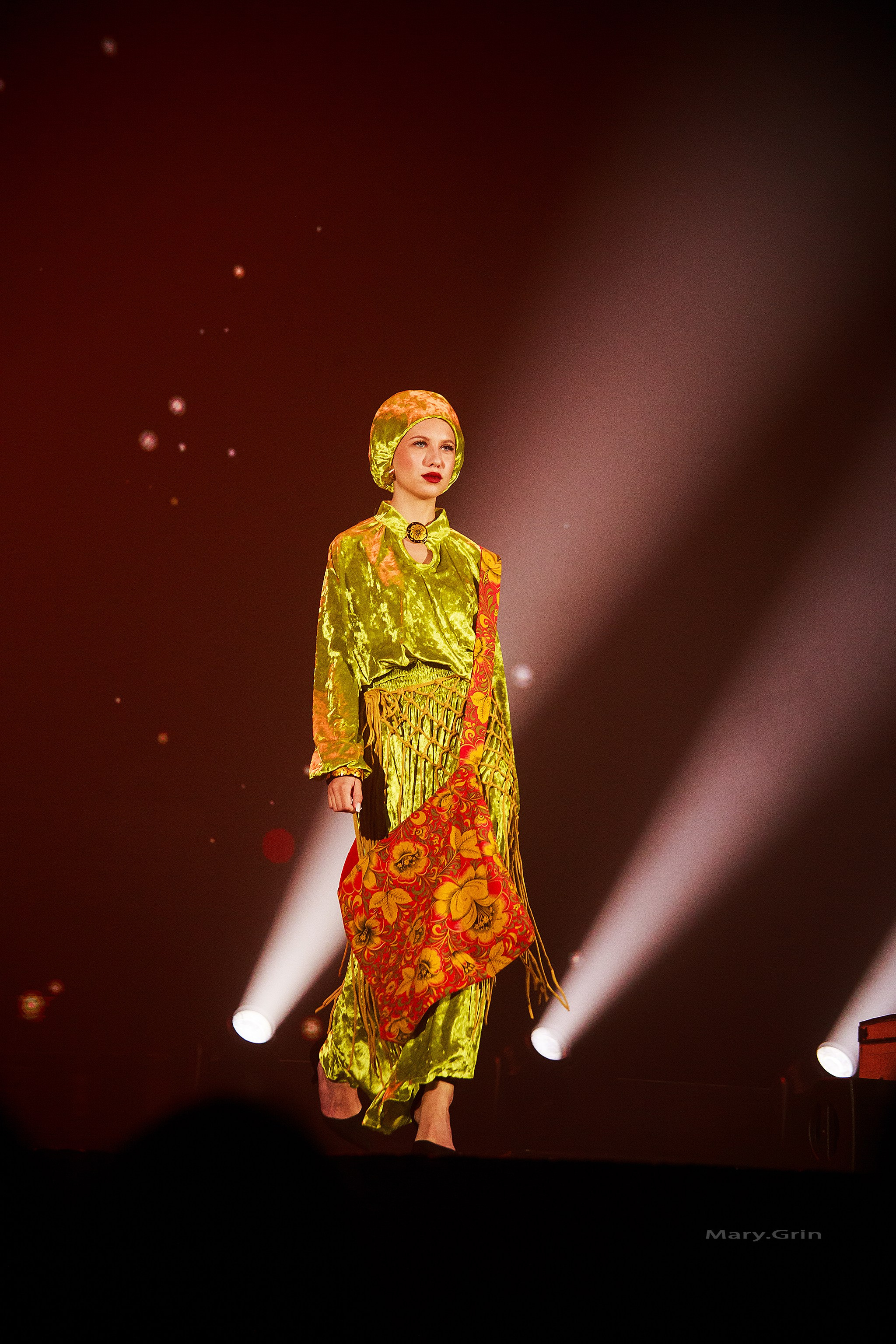 Подиумный спектакль «стиль Надежды» 2025. Детский и семейный фотограф, фотограф мероприятий Нижний Новгород