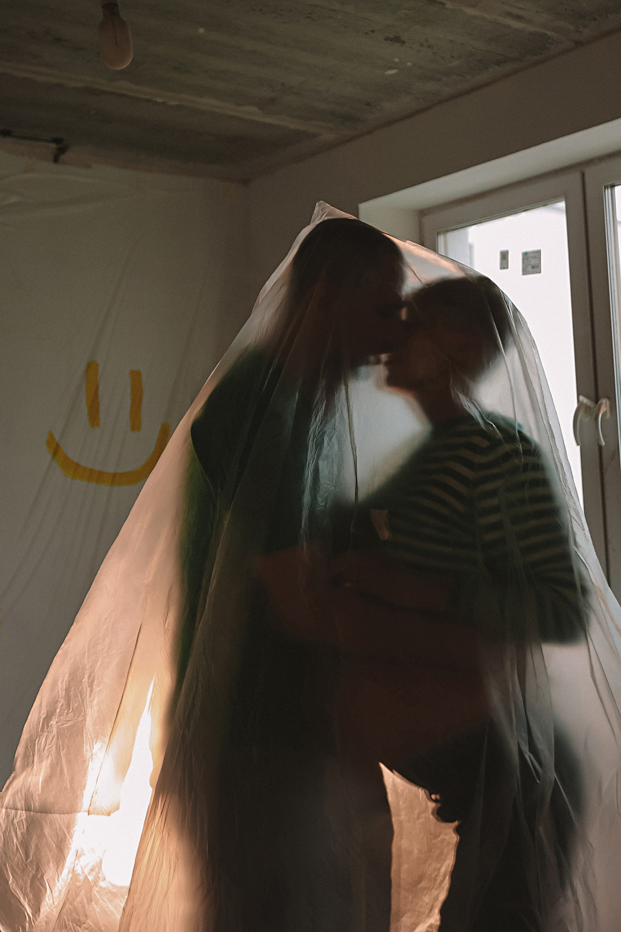 Ремонт. Семейный фотограф Тюмень, фотограф на роды Салмина Мария