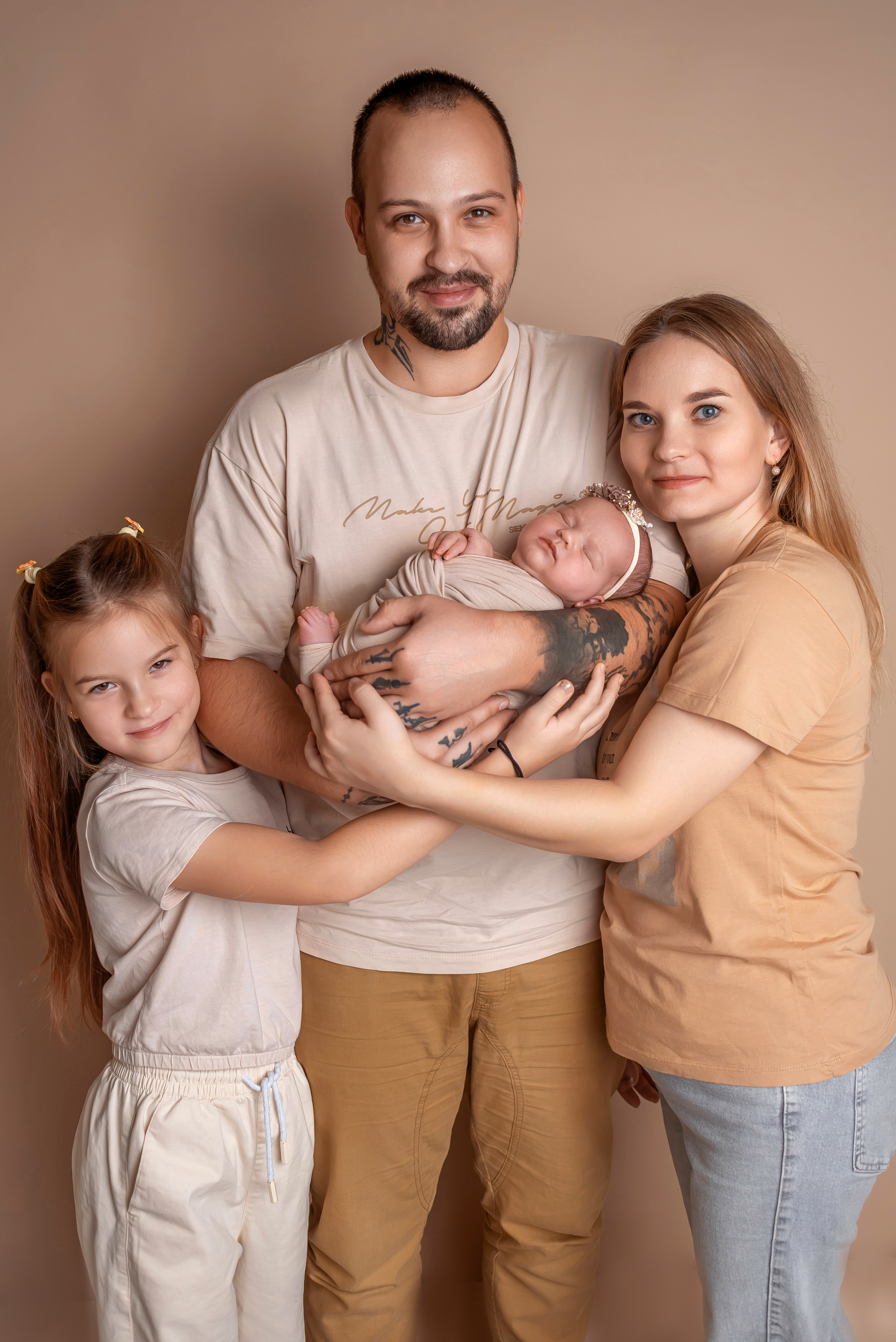 Есения и Ульяна. Детский фотограф новорождённых в Минске Боровик Екатерина