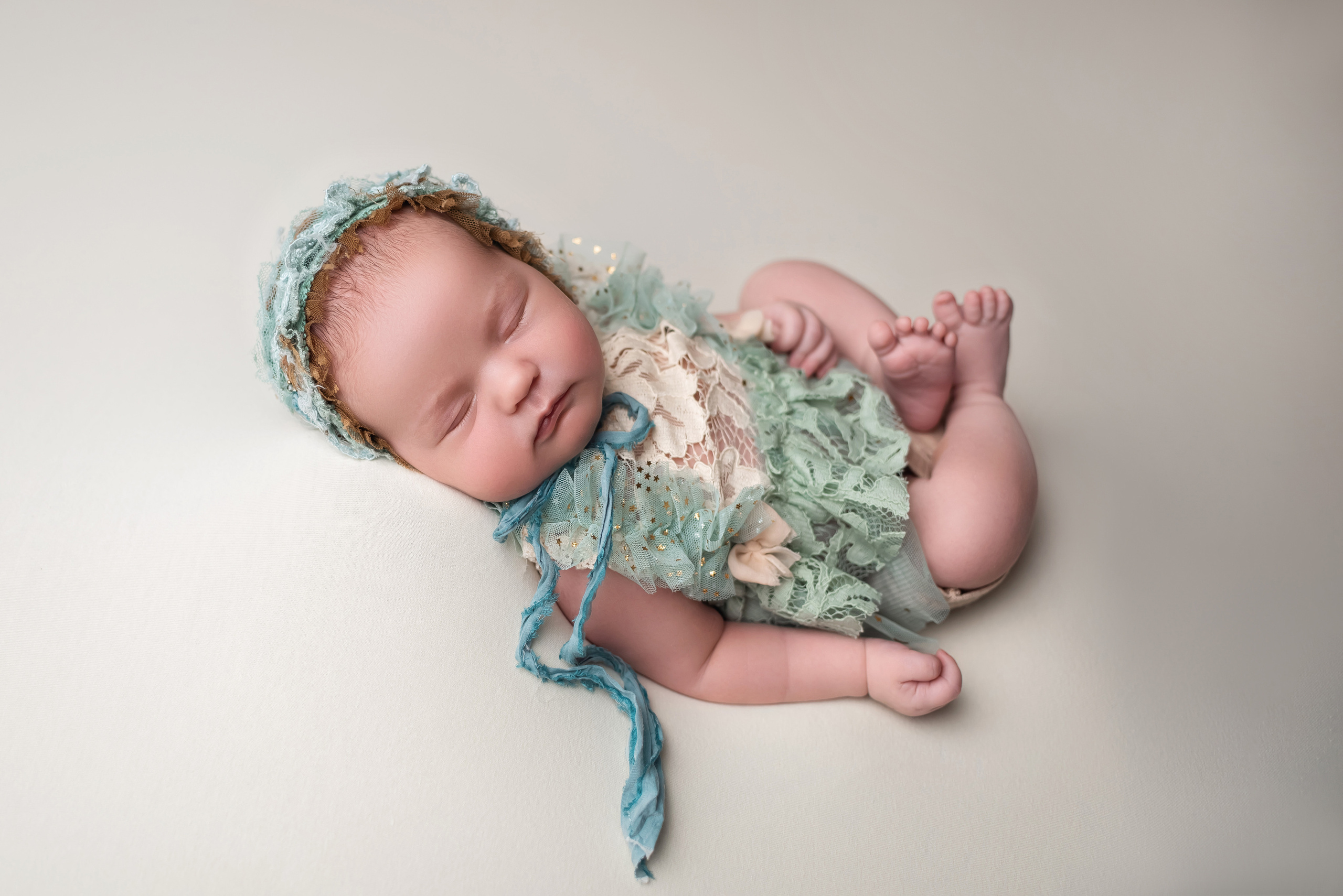 Есения и Ульяна. Детский фотограф новорождённых в Минске Боровик Екатерина