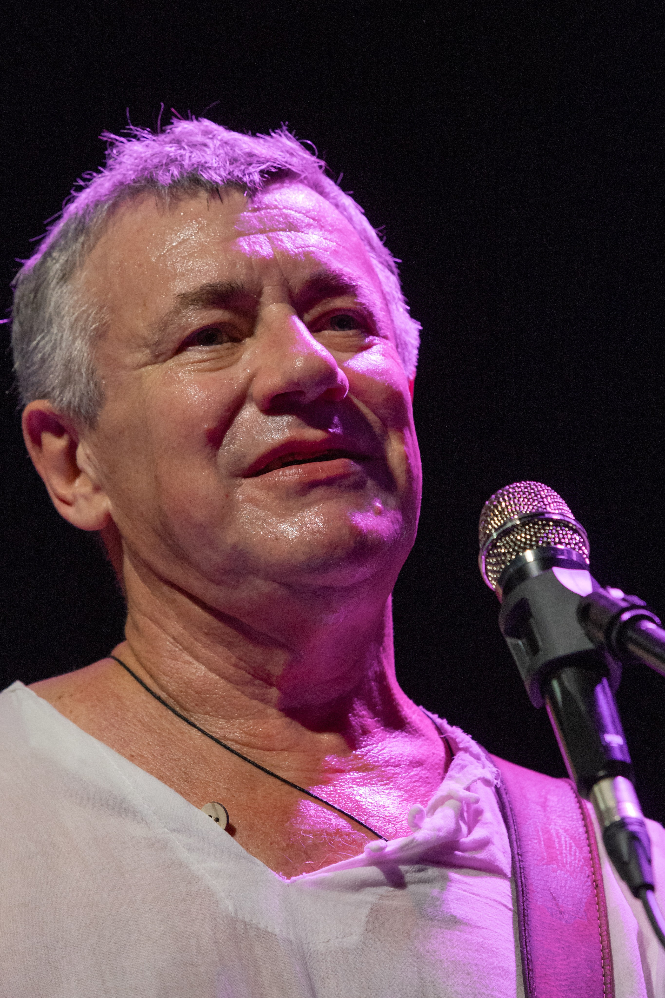 АукцЫон 27.02.2026. Портретный фотограф в Санкт-Петербурге Вадим Корнеев