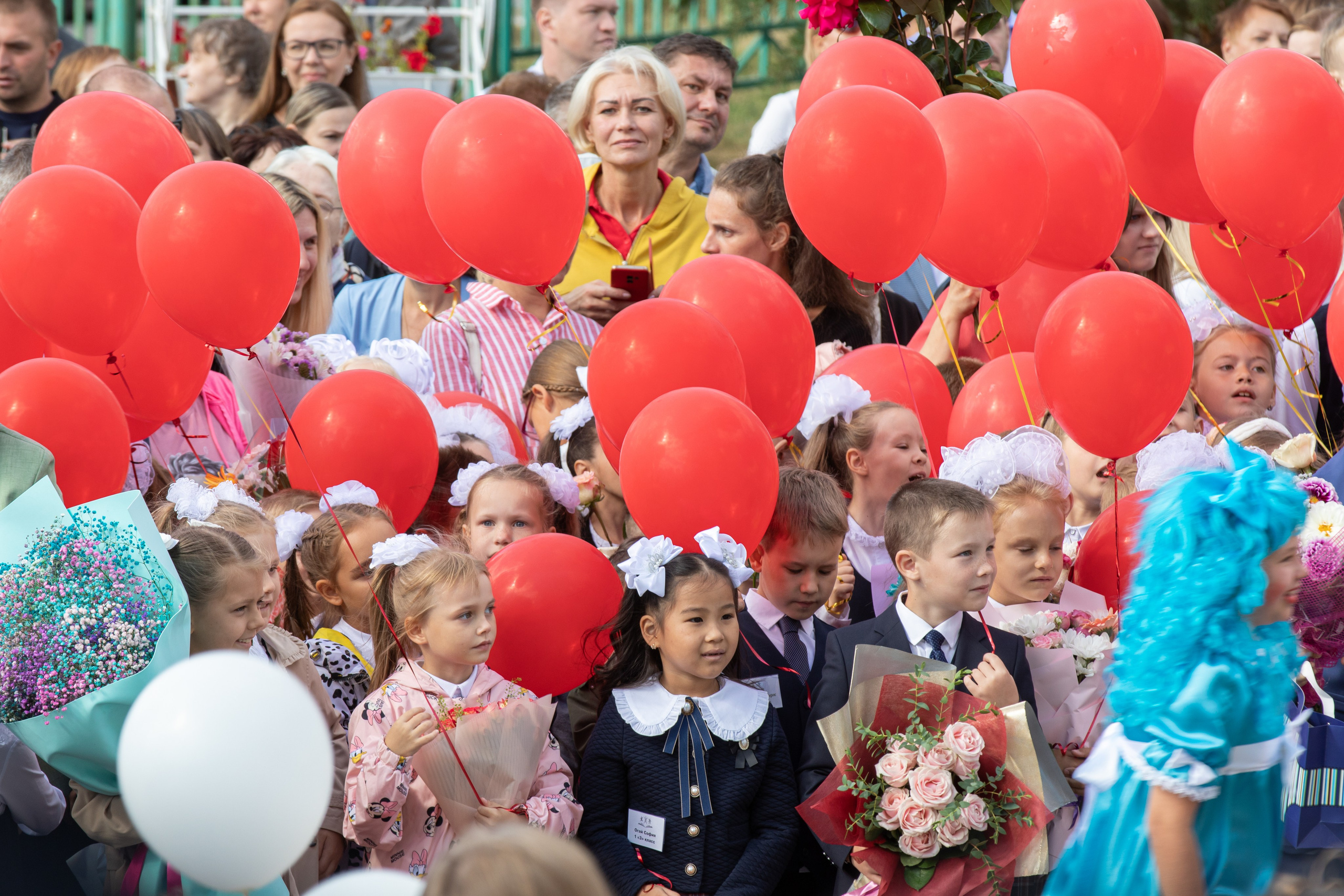 Репортаж 1 сентября. Фото, видео, авторские выпускные альбомы в Нижнем Новгороде