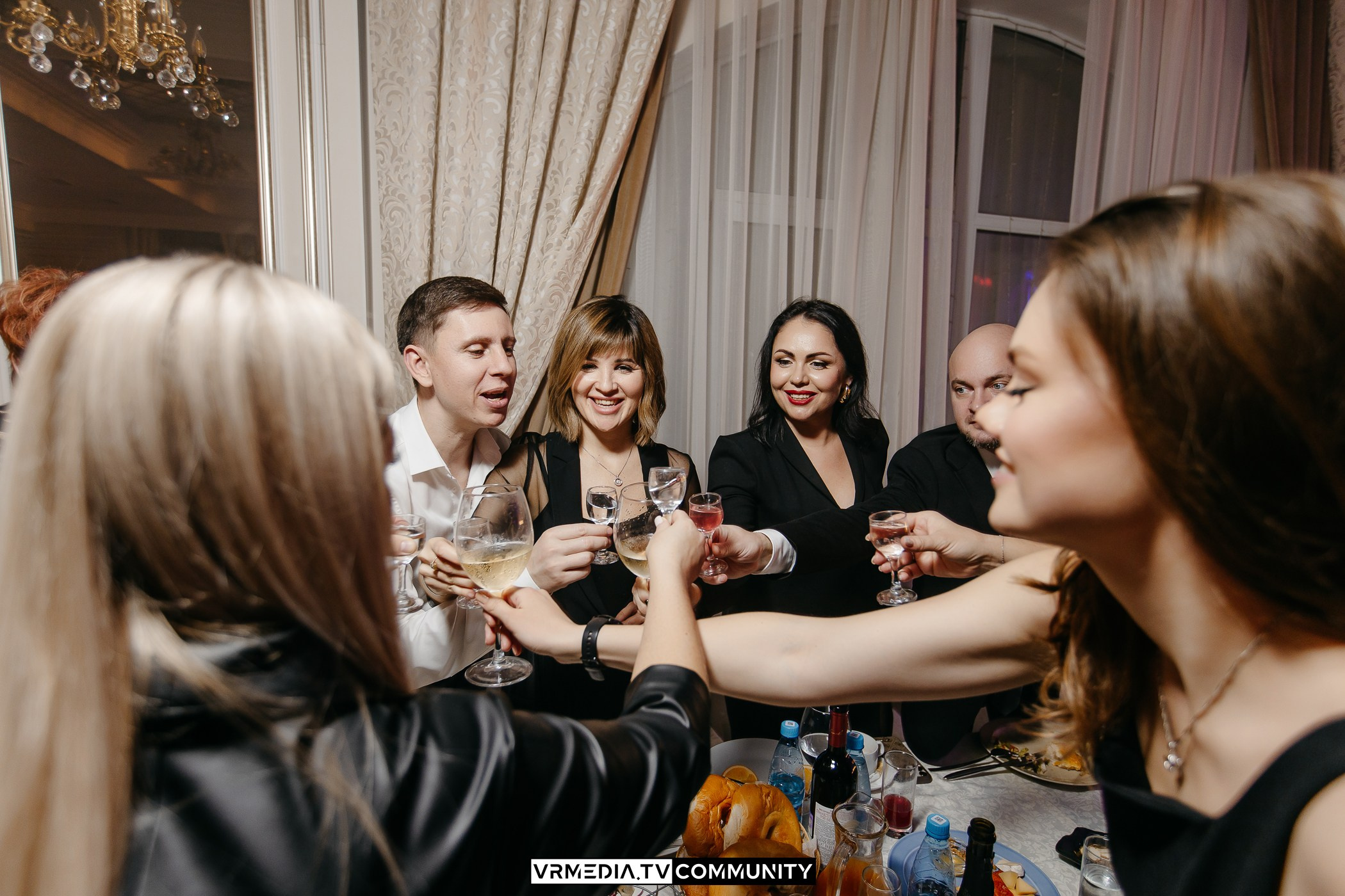 Мюзикл «12 Месяцев» в ресторане «Лазурный берег»