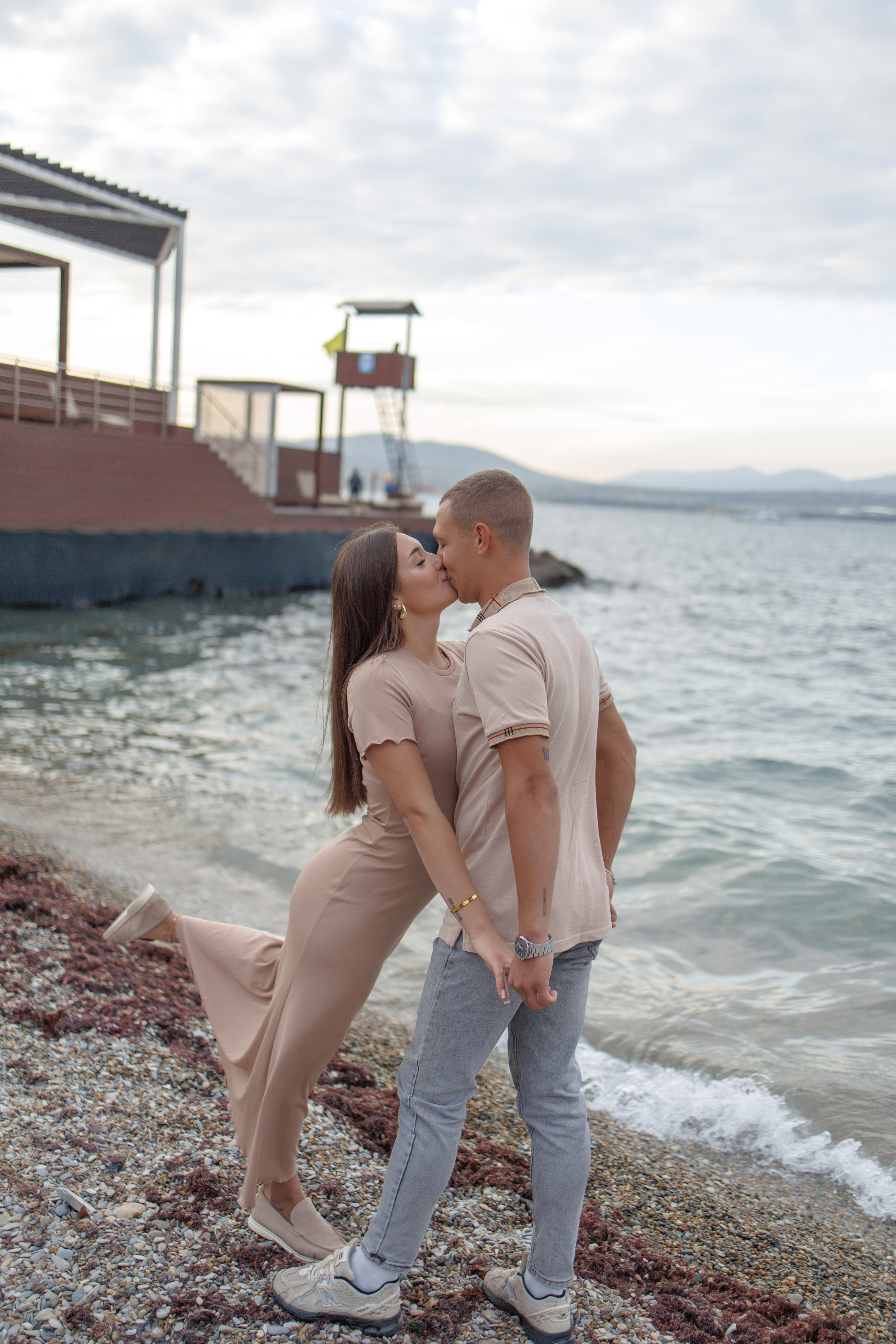Лавстори пляж Метрополь. Семейный и портретный фотограф в Геленджике Любовь Бодрова
