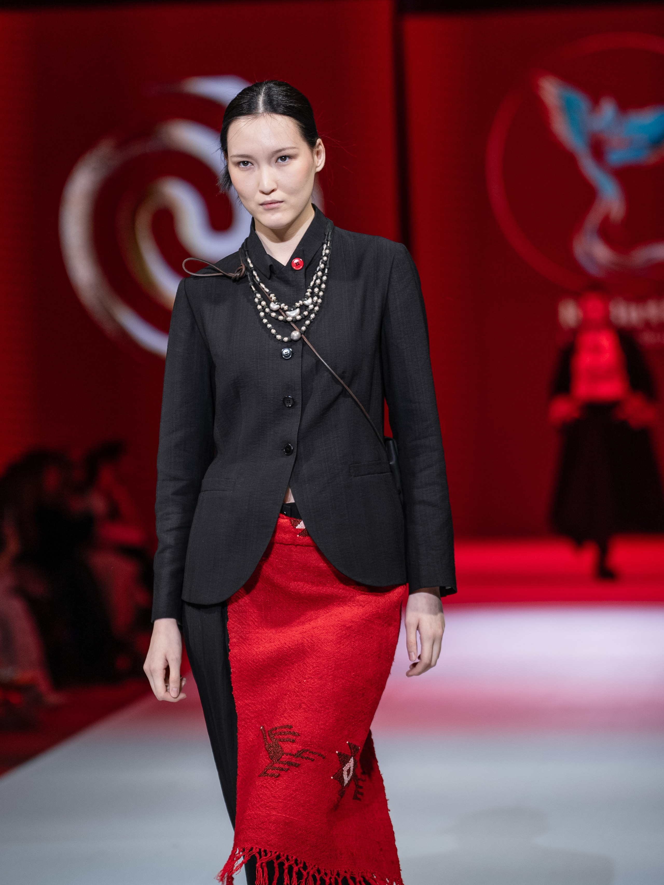 EURASIAN FASHION WEEK Reberth. Сайт Алматинского НЮ АРТ, будуар и фэшн фотографа Дениса Карпенко