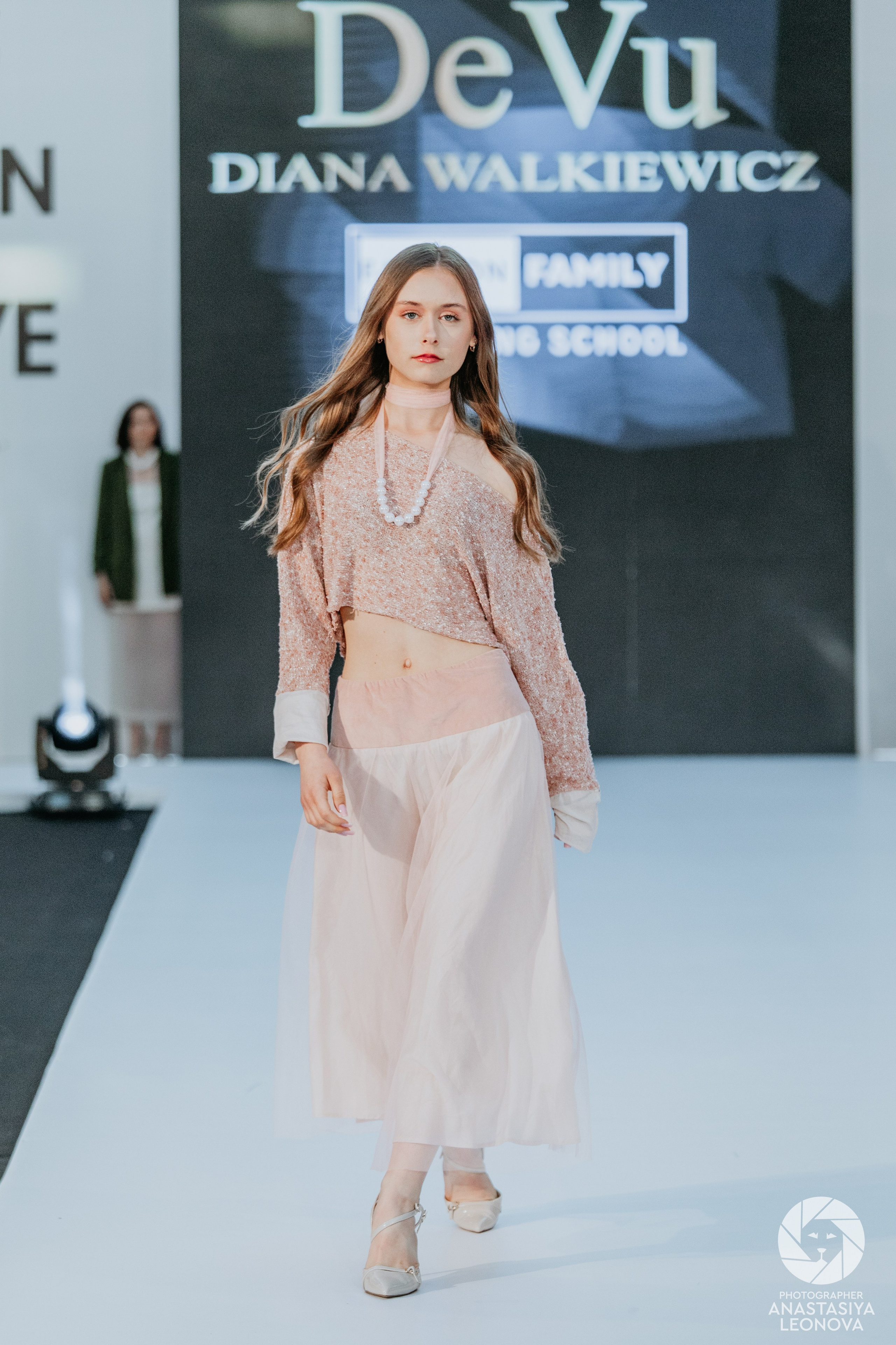 Fashion Week Türkiye [spring, 2025]. Anastasia Leonowa